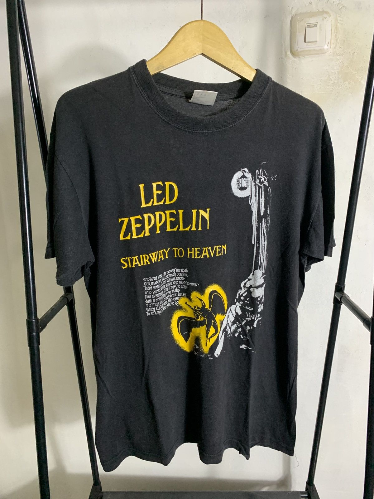 Vintage Vintage Led Zeppelin Europe Size US M / EU 48-50 / 2 - 1 Thumbnail