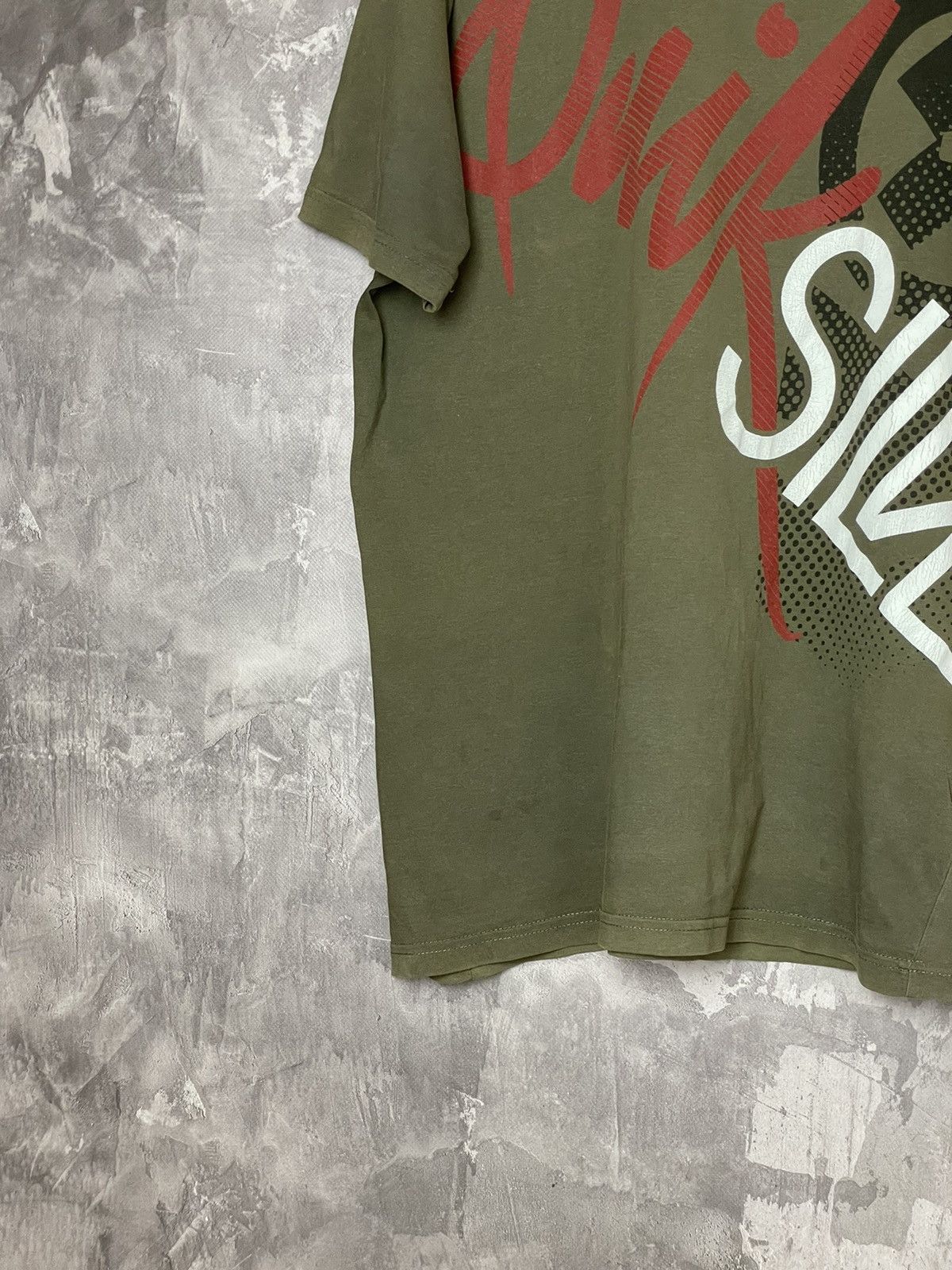 Affliction × Quiksilver × Vintage Vintage 90s Quiksilver Boxy Surf Skate Big Logo T Shirt Size US L / EU 52-54 / 3 - 5 Thumbnail