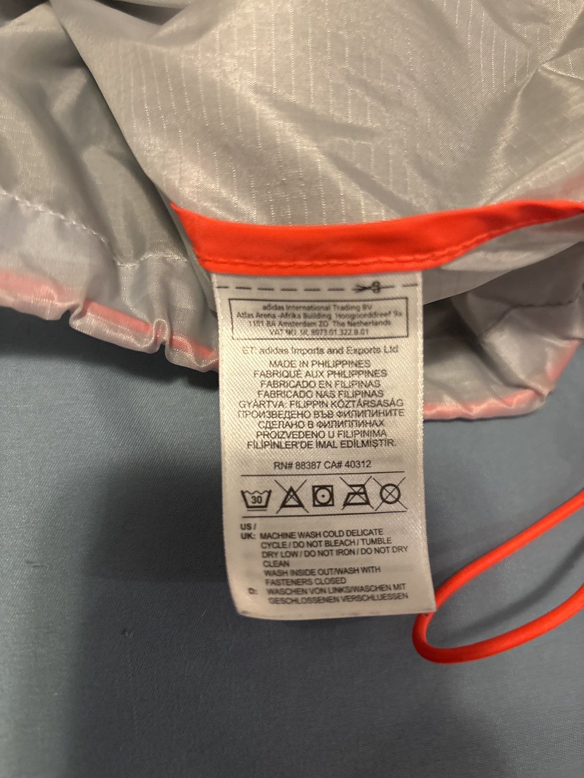 Adidas Adidas rain jacket Size US L / EU 52-54 / 3 - 7 Thumbnail