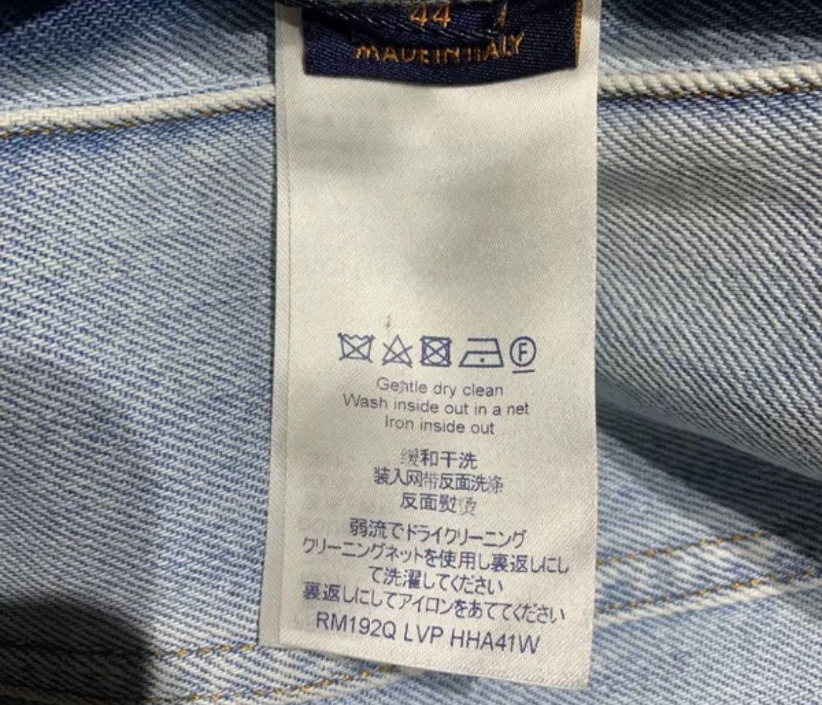 Louis Vuitton Louis Vuitton blue washed denim jacket tag jacket Size US S / EU 44-46 / 1 - 8 Thumbnail