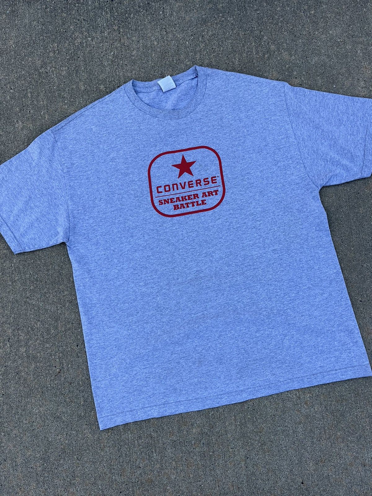 Converse × Vintage Vintage 00’s Converse “Sneaker Art Battle” T-Shirt Size US L / EU 52-54 / 3 - 2 Thumbnail