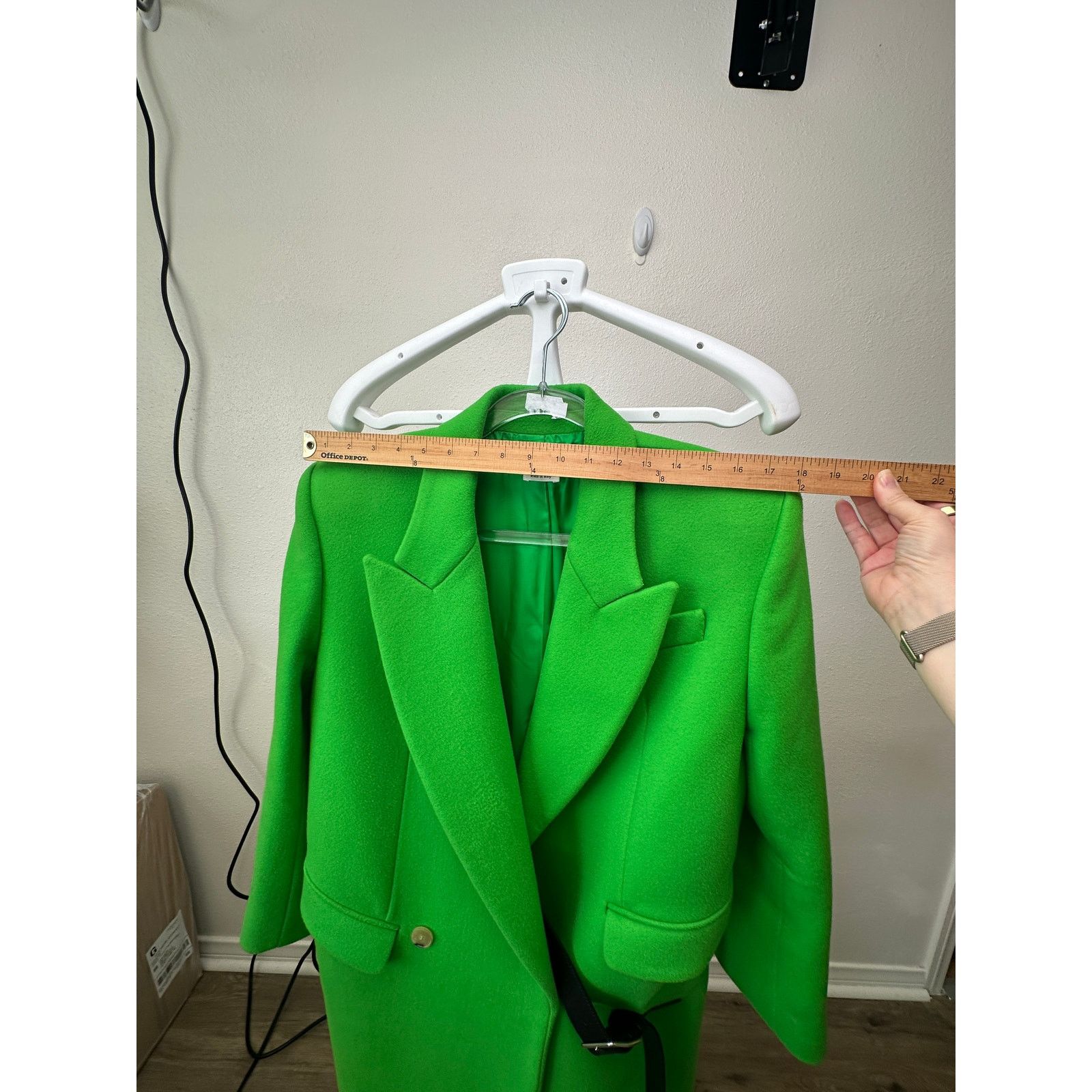 Alexander McQueen Alexander McQueen Lime Green Fitted Wool Coat Made in Italy Size M / US 6-8 / IT 42-44 - 12 Thumbnail
