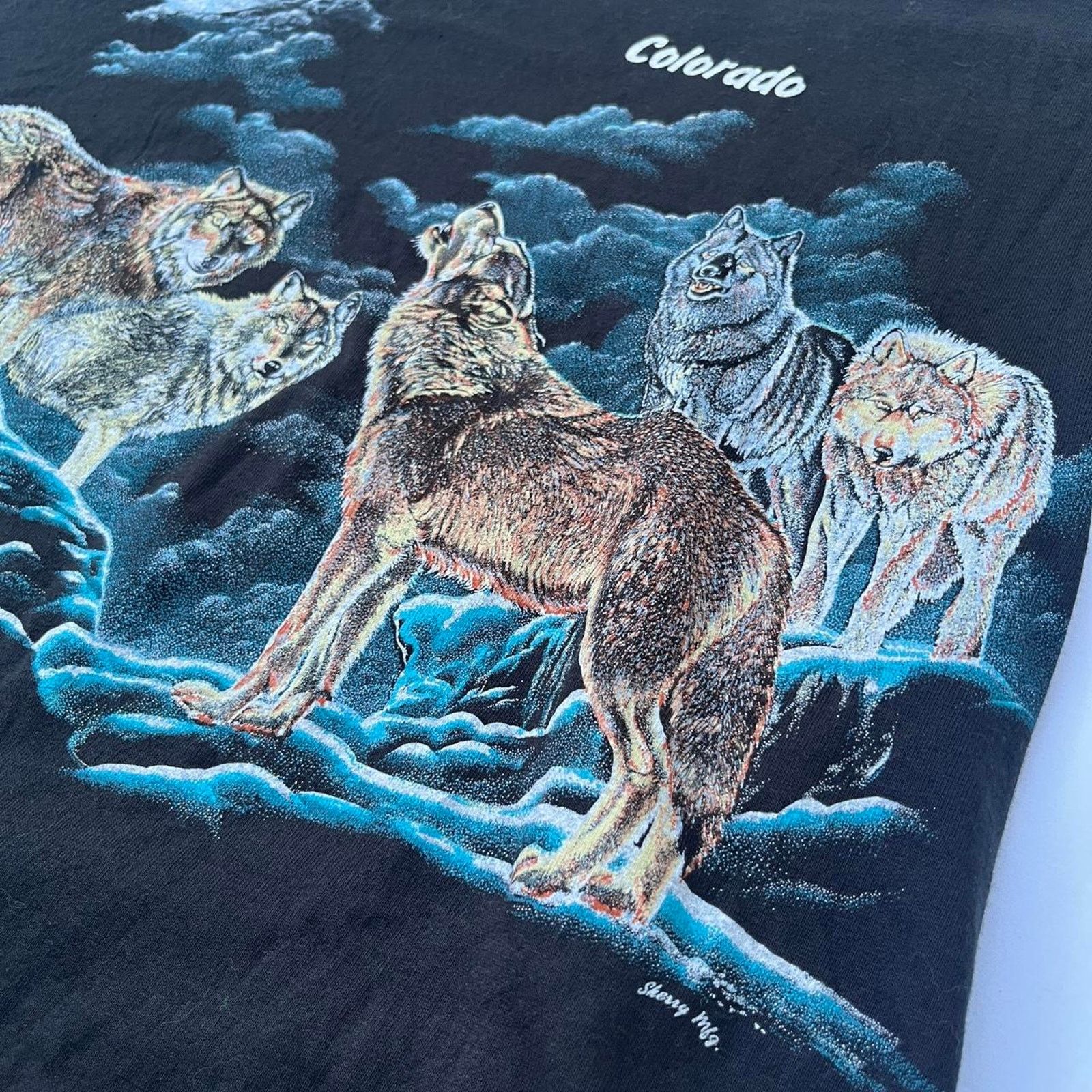 Other Mountain Wolf AOP Vintage 90s Wildlife Single Stitch T-Shirt Size US L / EU 52-54 / 3 - 4 Thumbnail