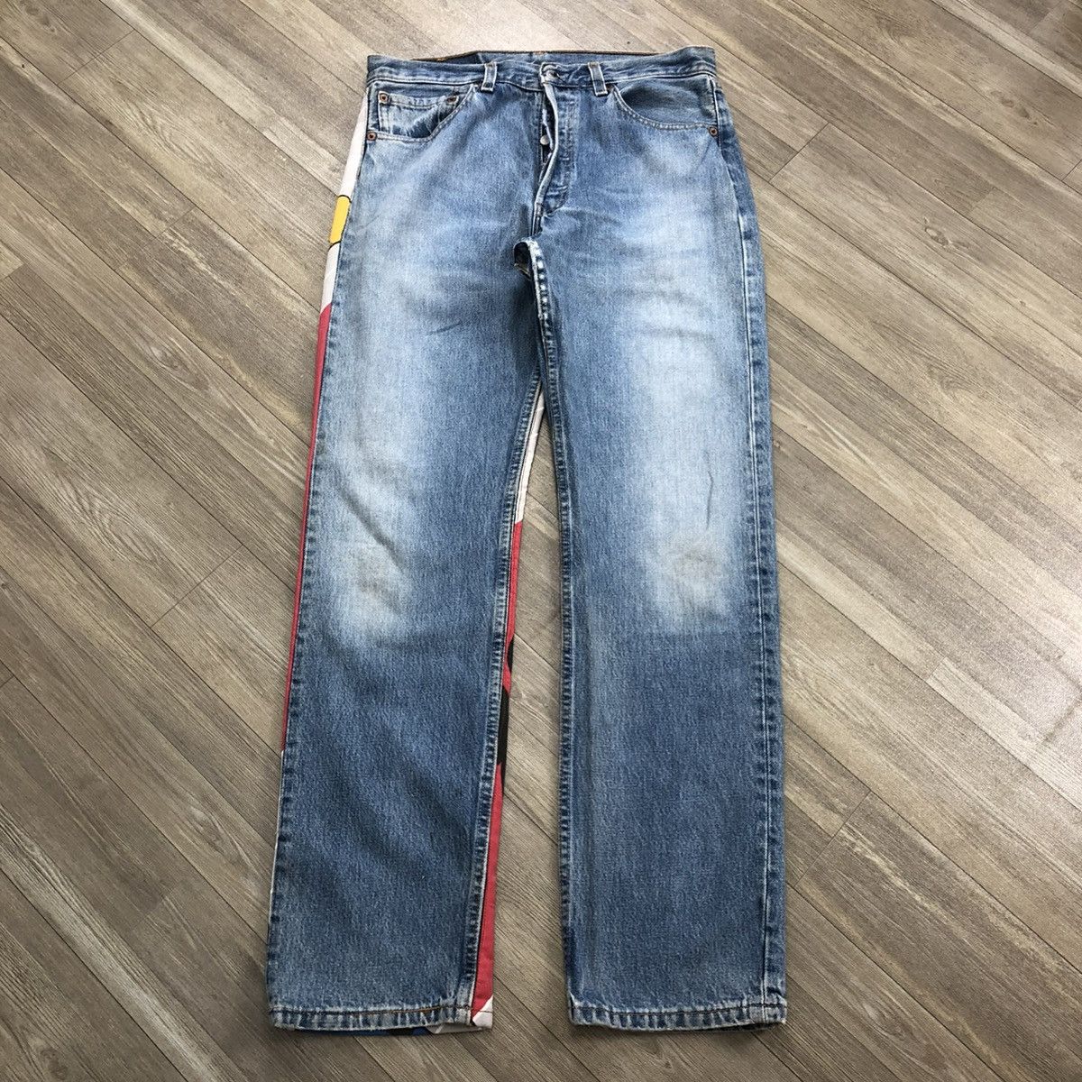 Levi's Vintage Clothing 🇺🇸90’s Levis 501 Distressed Cartoon Mickey Mouse Rework Jeans Size US 32 / EU 48 - 19 Thumbnail