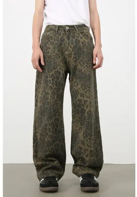 Japanese Brand × Jean Men's camouflage vintage washed distressed leopard jeans Size US 31 - 4 Thumbnail