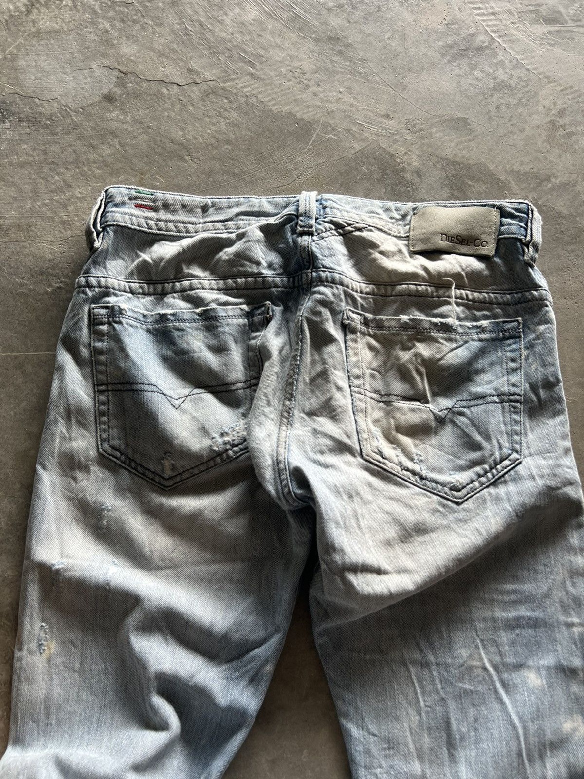 Diesel distressed diesel industry denim splatter bleach sick washed Size US 33 - 18 Thumbnail