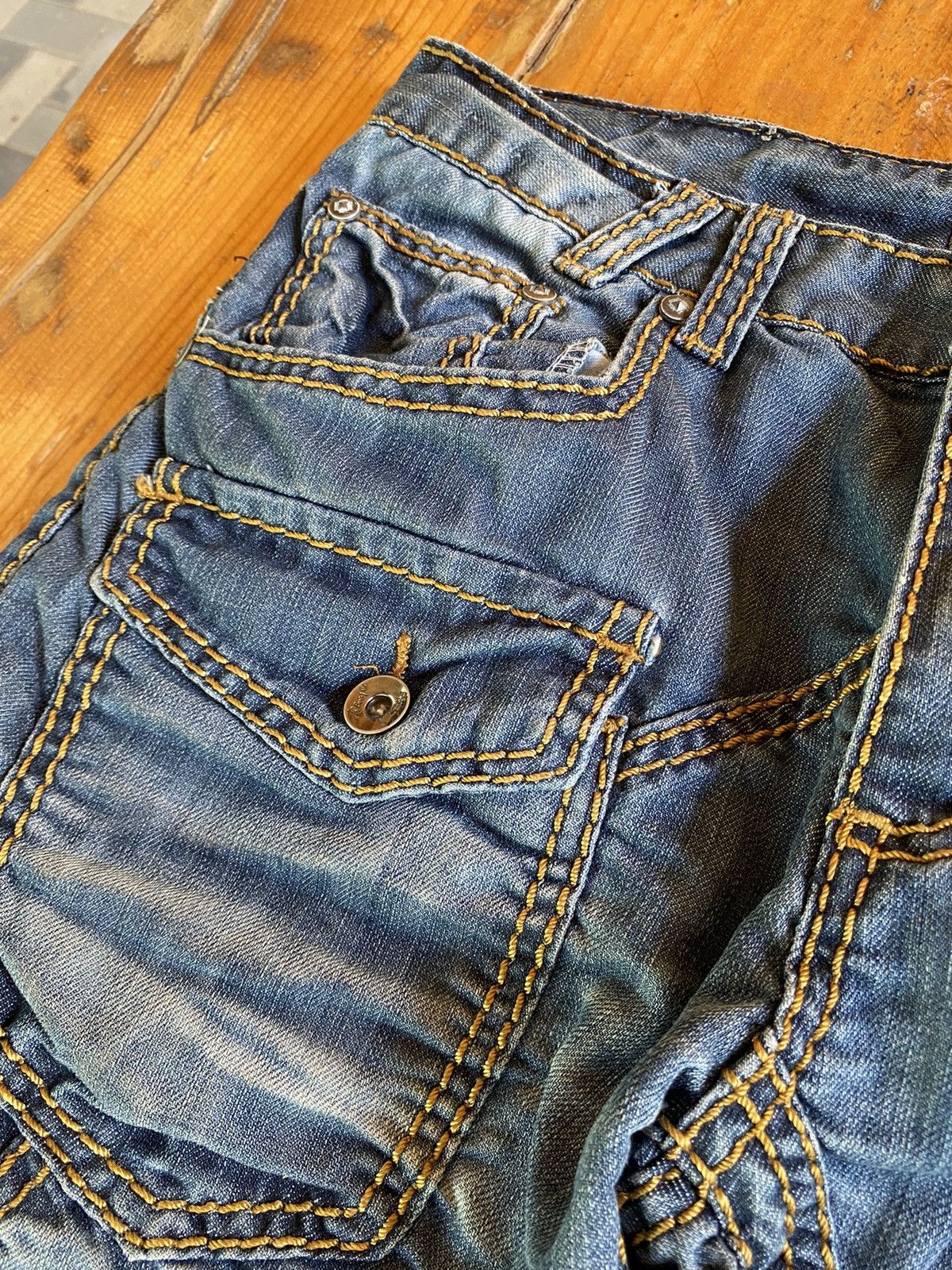 If Six Was Nine DISTRESSED JEANS Denim multi pocket y2k lgb style Size US 32 / EU 48 - 22 Thumbnail