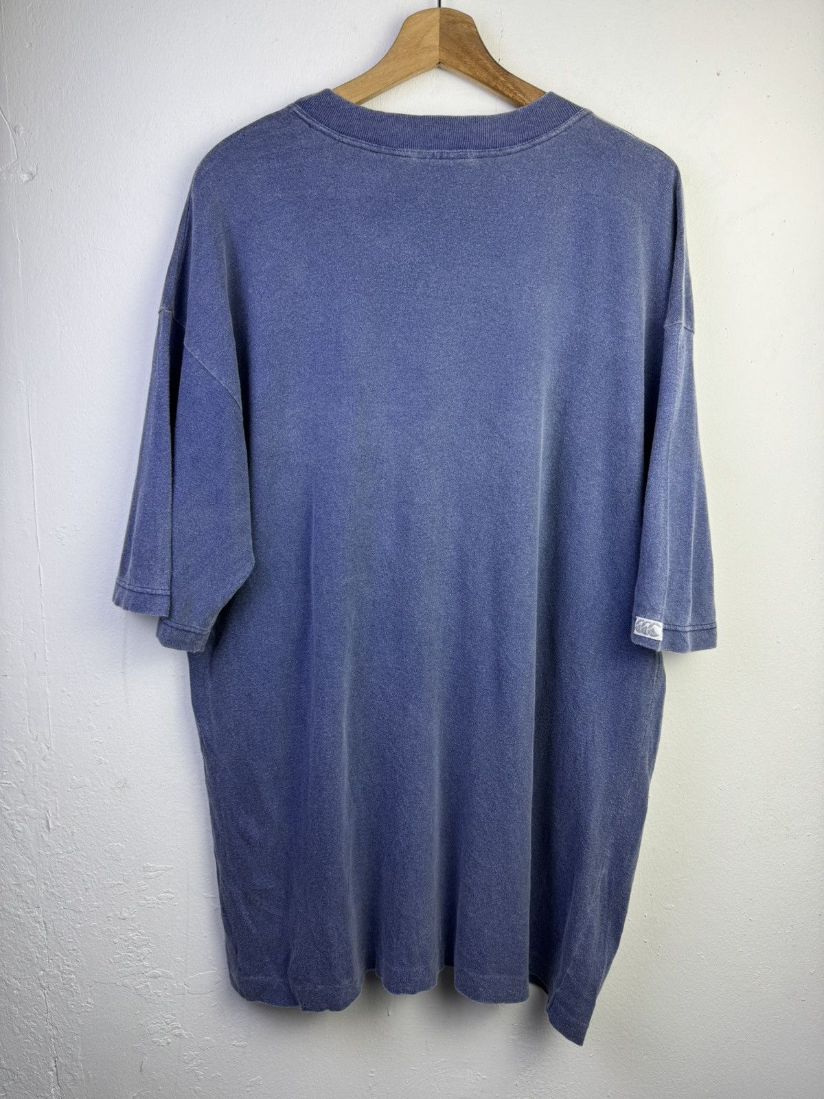 vintage 90s Canterbury of New Zealand rainbow logo t-shirt