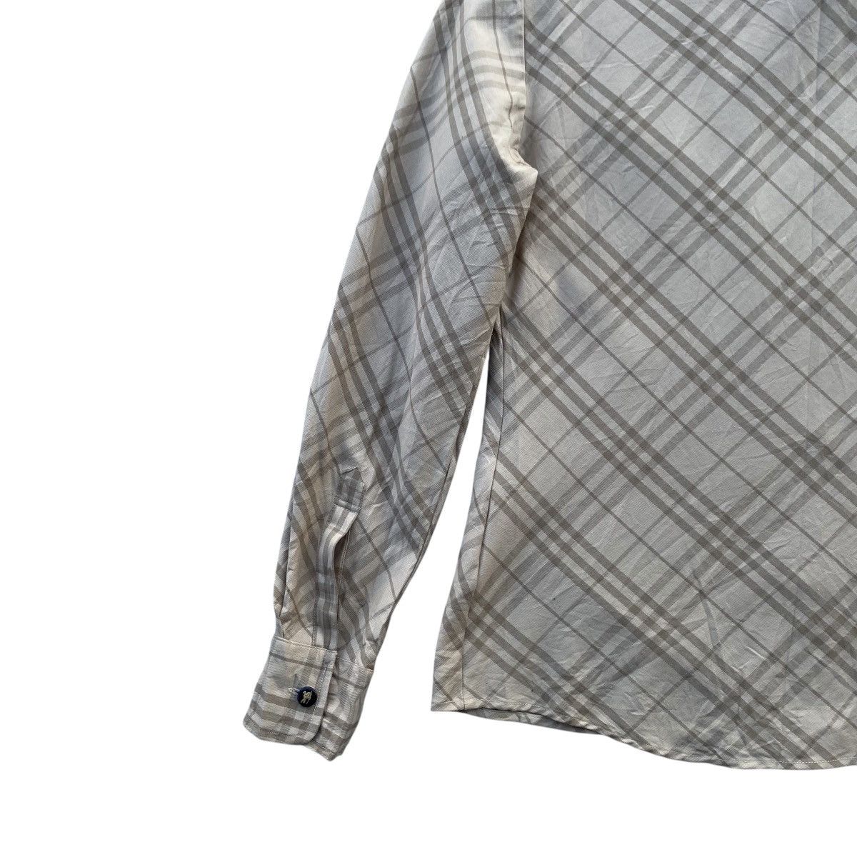 Burberry ‼️LAST DROP‼️Burberry Nova Check Chest Logo Button-Up Shirt Size XS / US 0-2 / IT 36-38 - 12 Thumbnail