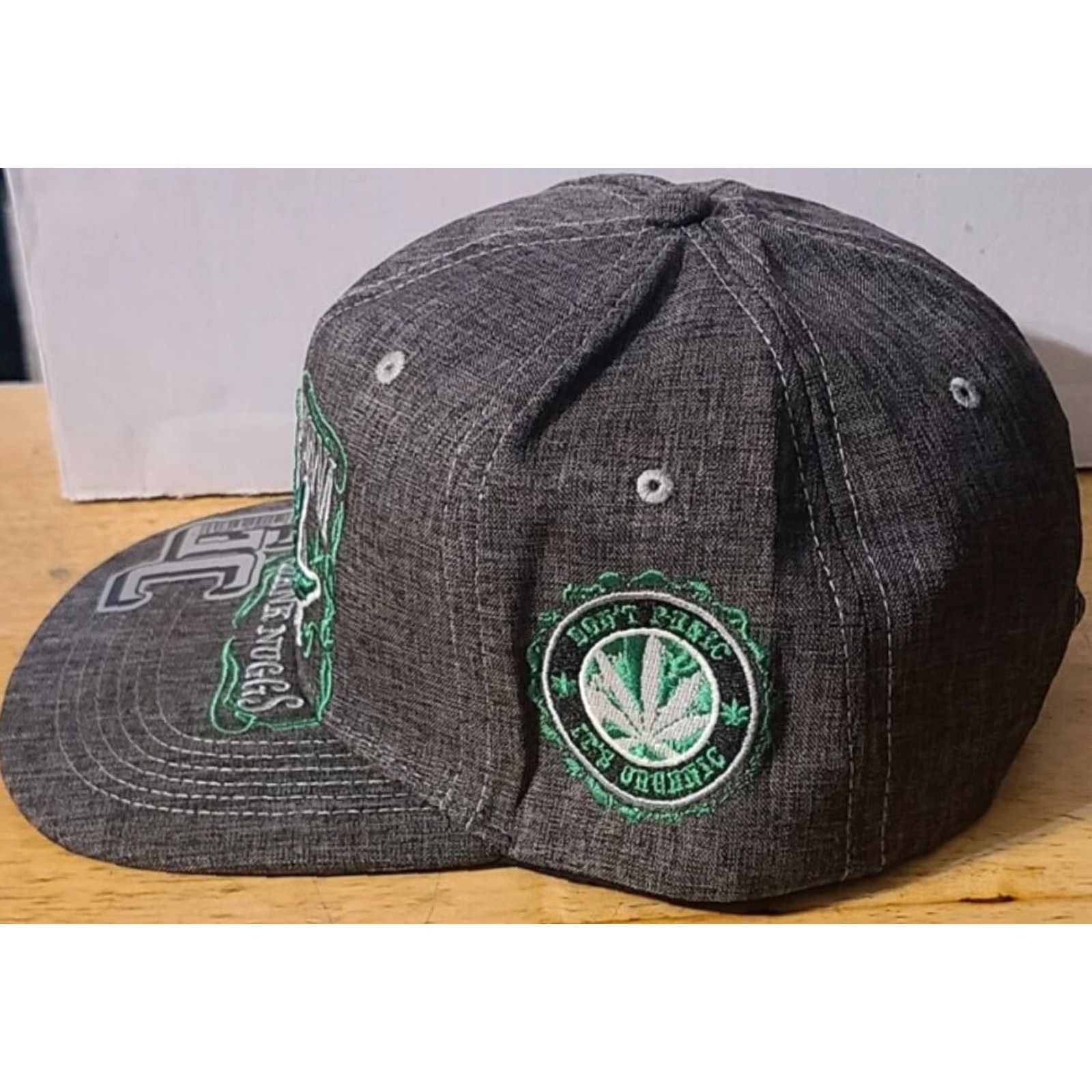 Vintage MARIJUANA LEAF DANK NUGGS CANNABIS WEED POT SNAPBACK BASEBALL CAP Size ONE SIZE - 2 Thumbnail