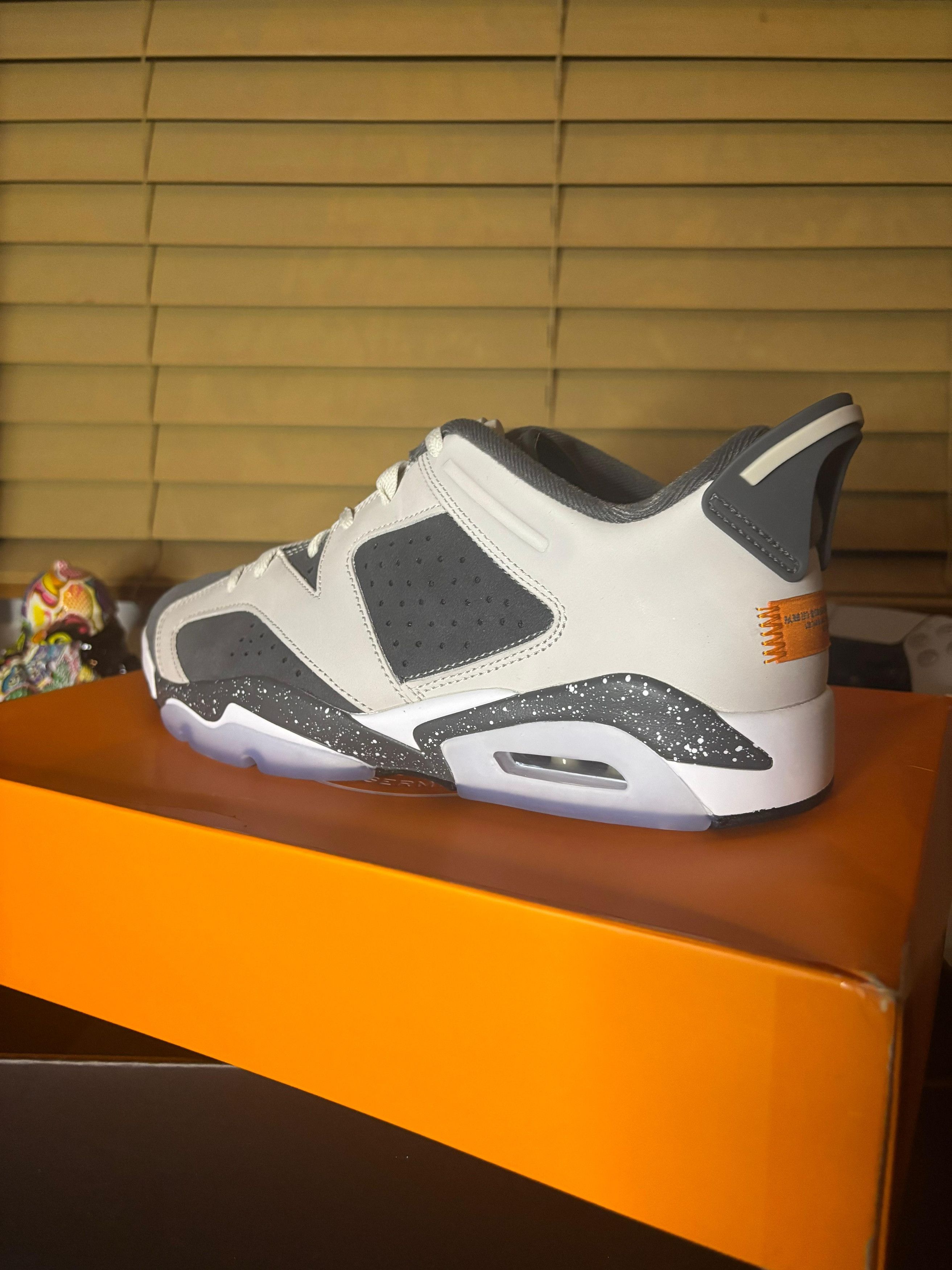 Jordan Brand Air Jordan 6 Retro Low PSG (2023) Size US 11 / EU 44 - 7 Thumbnail
