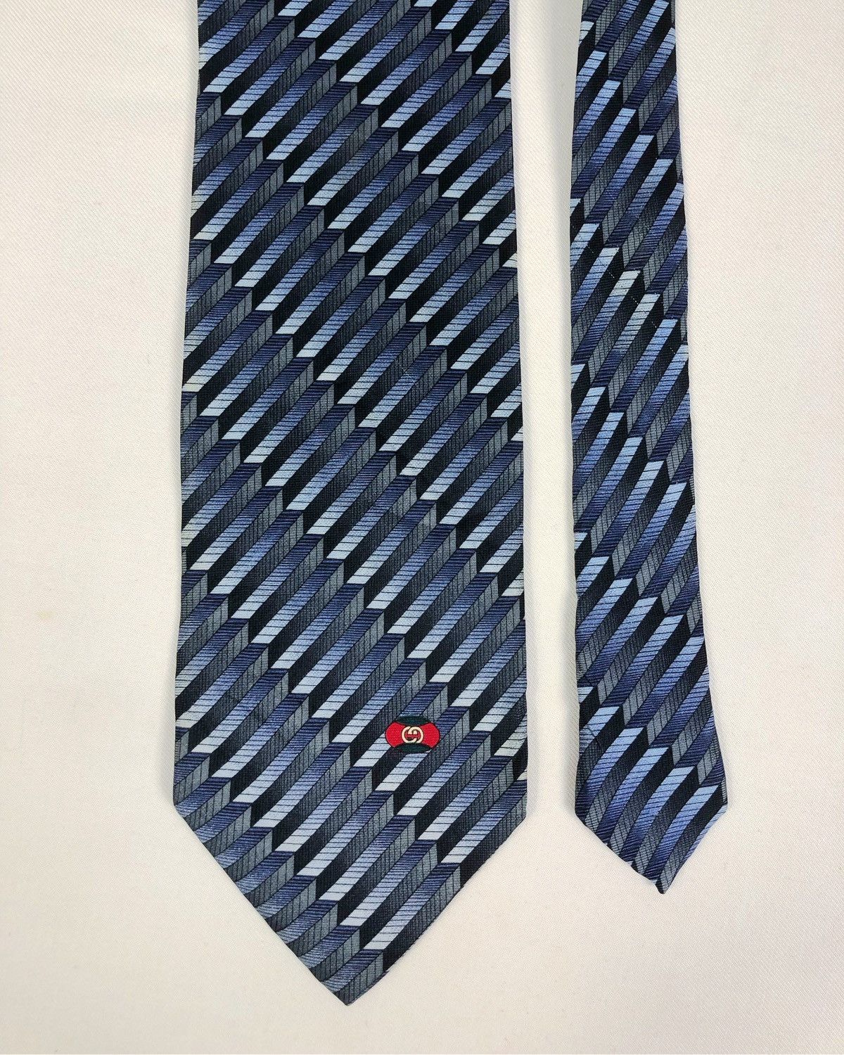 Gucci Rare Vintage Gucci Silk Tie Size ONE SIZE - 3 Thumbnail