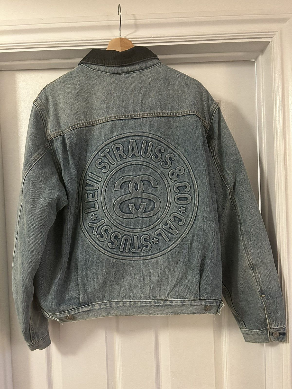 Stussy Stüssy x Levi’s Embossed Pragland Denim Jacket 8 Ball | Grailed