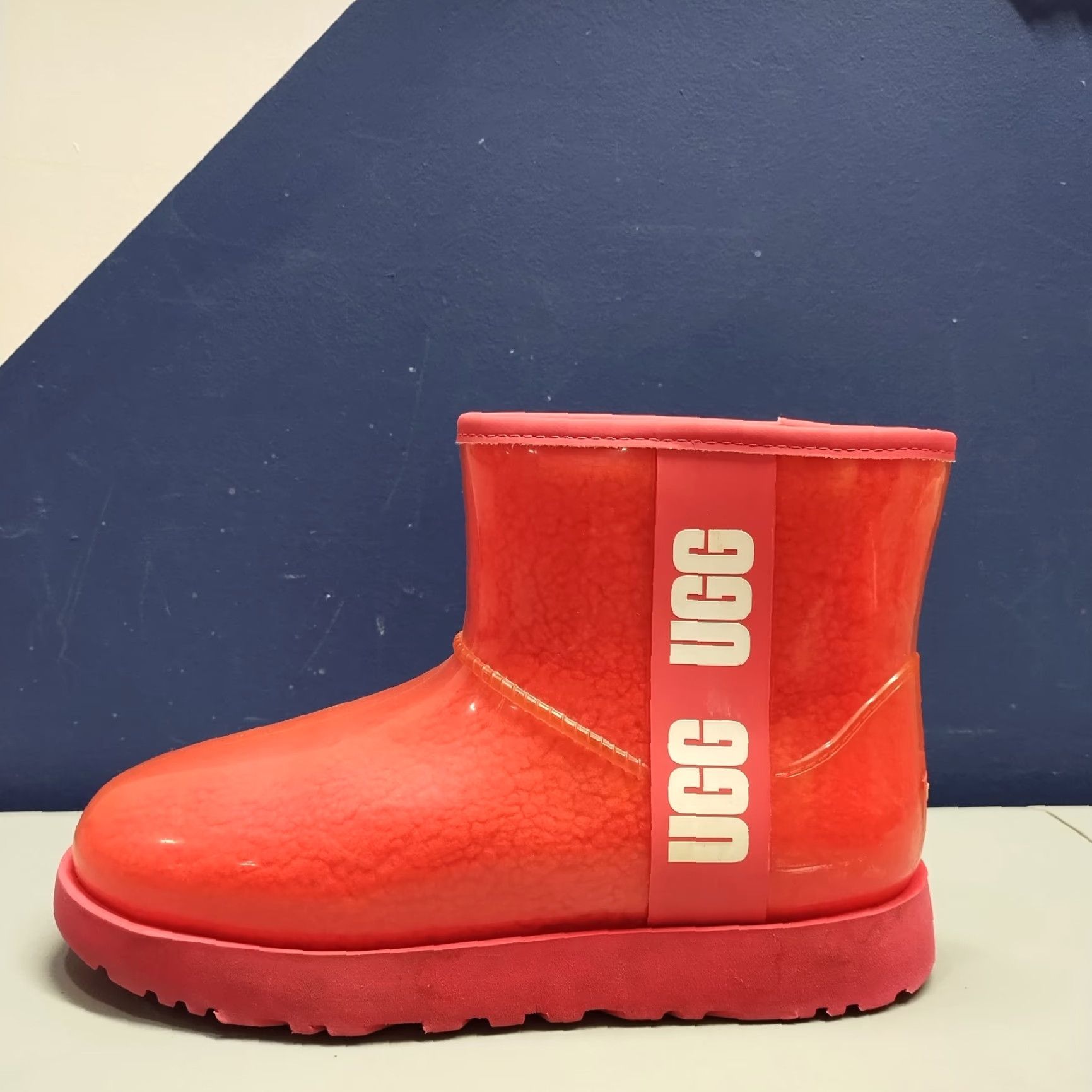 Ugg UGG Classic Clear Mini Waterproof Ankle Boots Womens Size 8 Red Pull On 1113190 Size US 8 / IT 38 - 5 Thumbnail