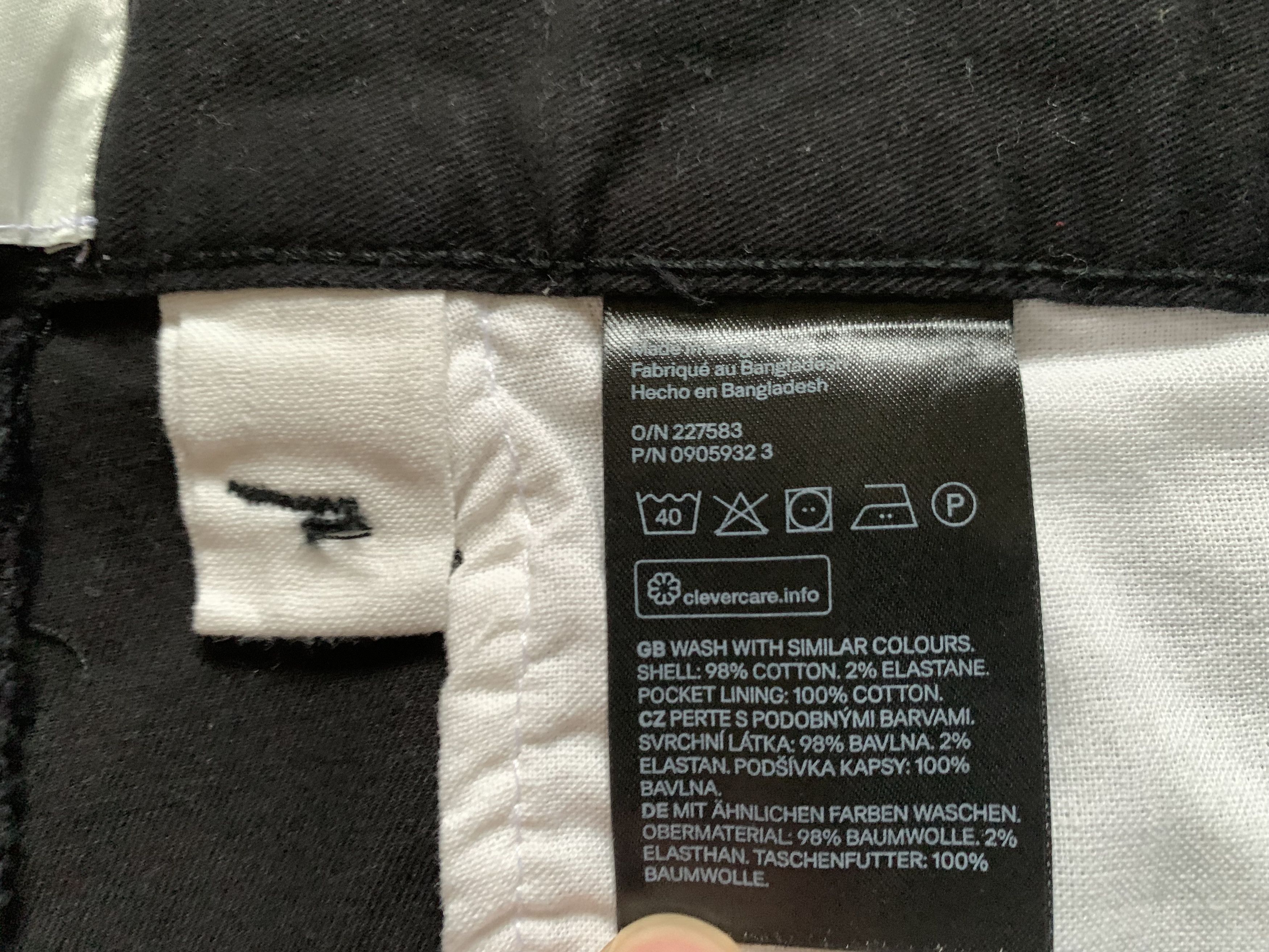 H&M H&M Regular Fit Black Pants Size US 29 - 8 Thumbnail