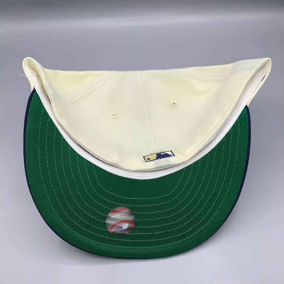 New Era Milwaukee Brewers Hat Men 7 5/8 59Fifty New Era Fitted Cap Size ONE SIZE - 8 Thumbnail