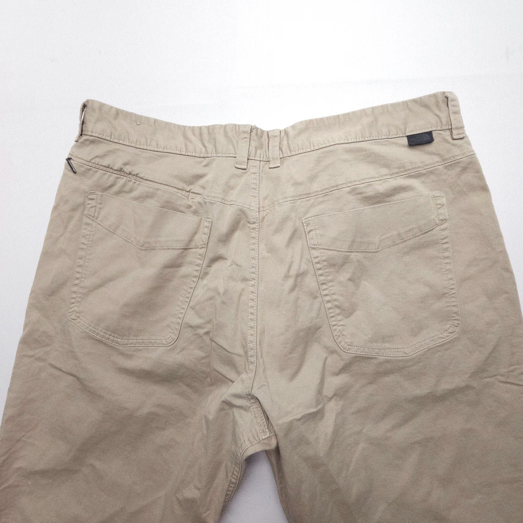 The North Face The North Face Pants Mens 38 Chino Straight Regular 5-Pocket Beige Cotton Twill Workwear Casual, Outdoor, Business, Travel Mens Size US 38 / EU 54 - 3 Thumbnail