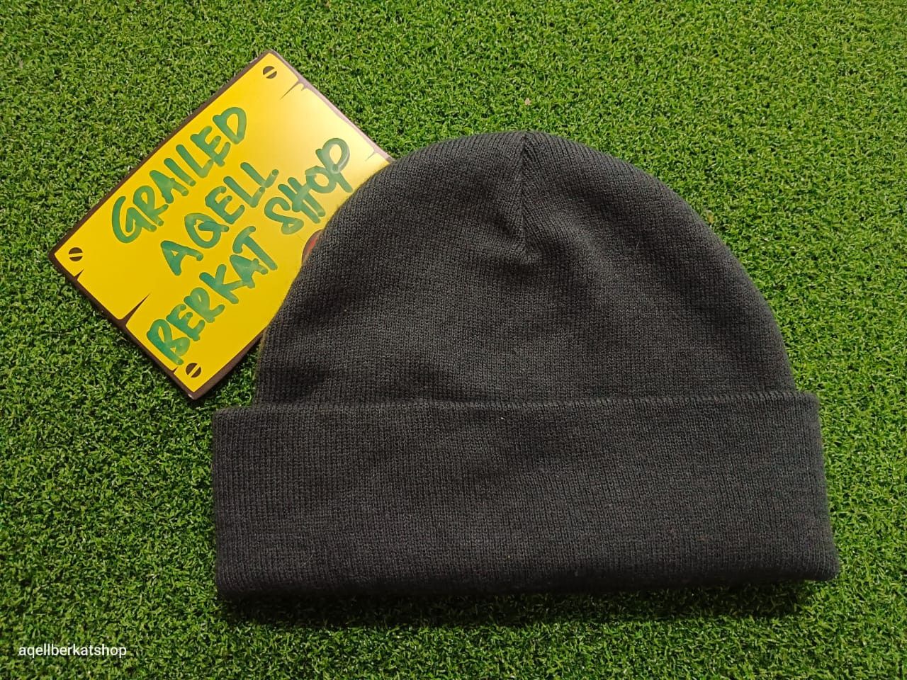 Playboy PLAYBOY Beanie Size ONE SIZE - 1 Thumbnail
