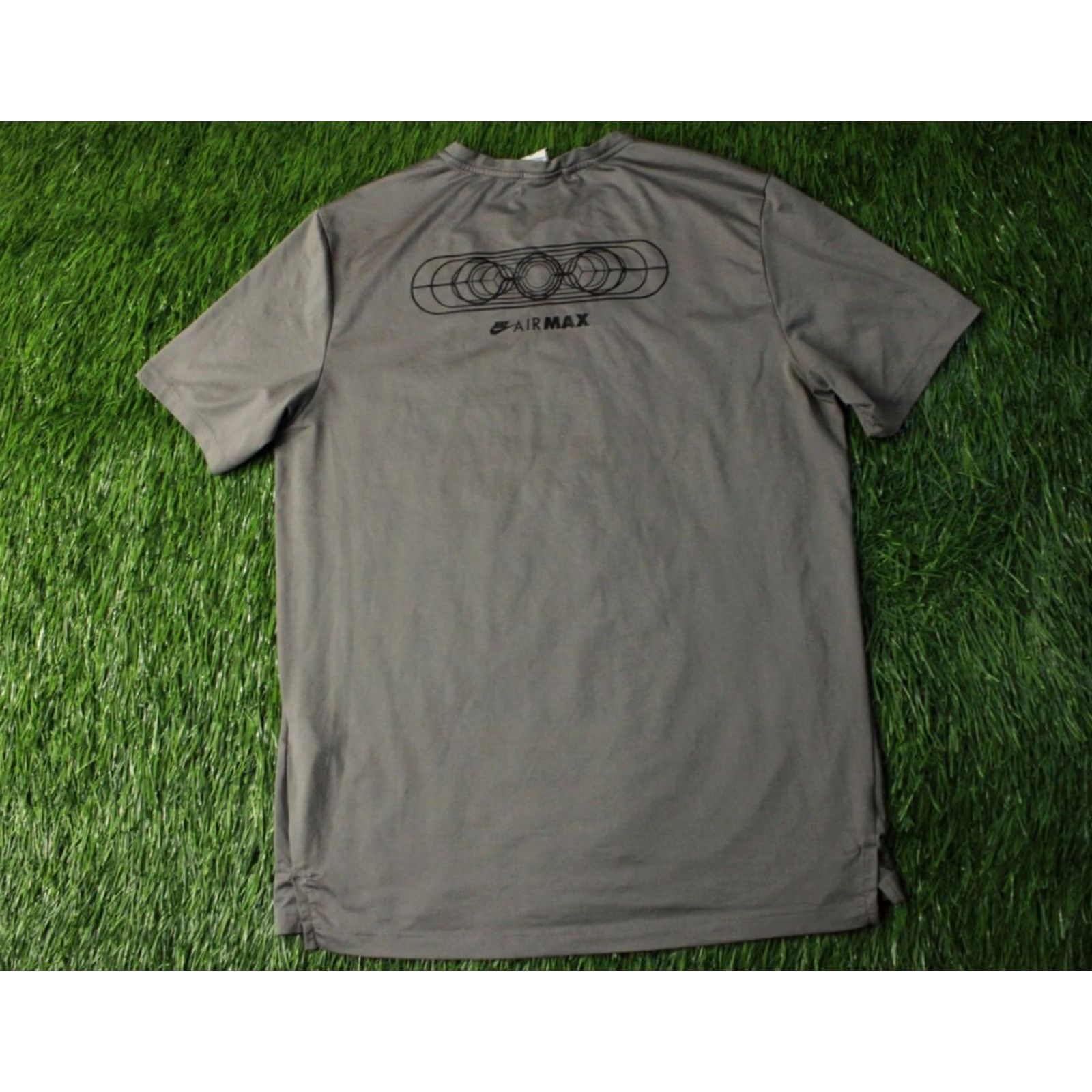 Nike Nike Air Max Original 2023 Men Sport Training Shirt Jersey M Gray Short Sleeve T-Shirt Crew Neck Regular Size M Nike Air Max Mens Gray Jersey 2023 Size US M / EU 48-50 / 2 - 2 Thumbnail