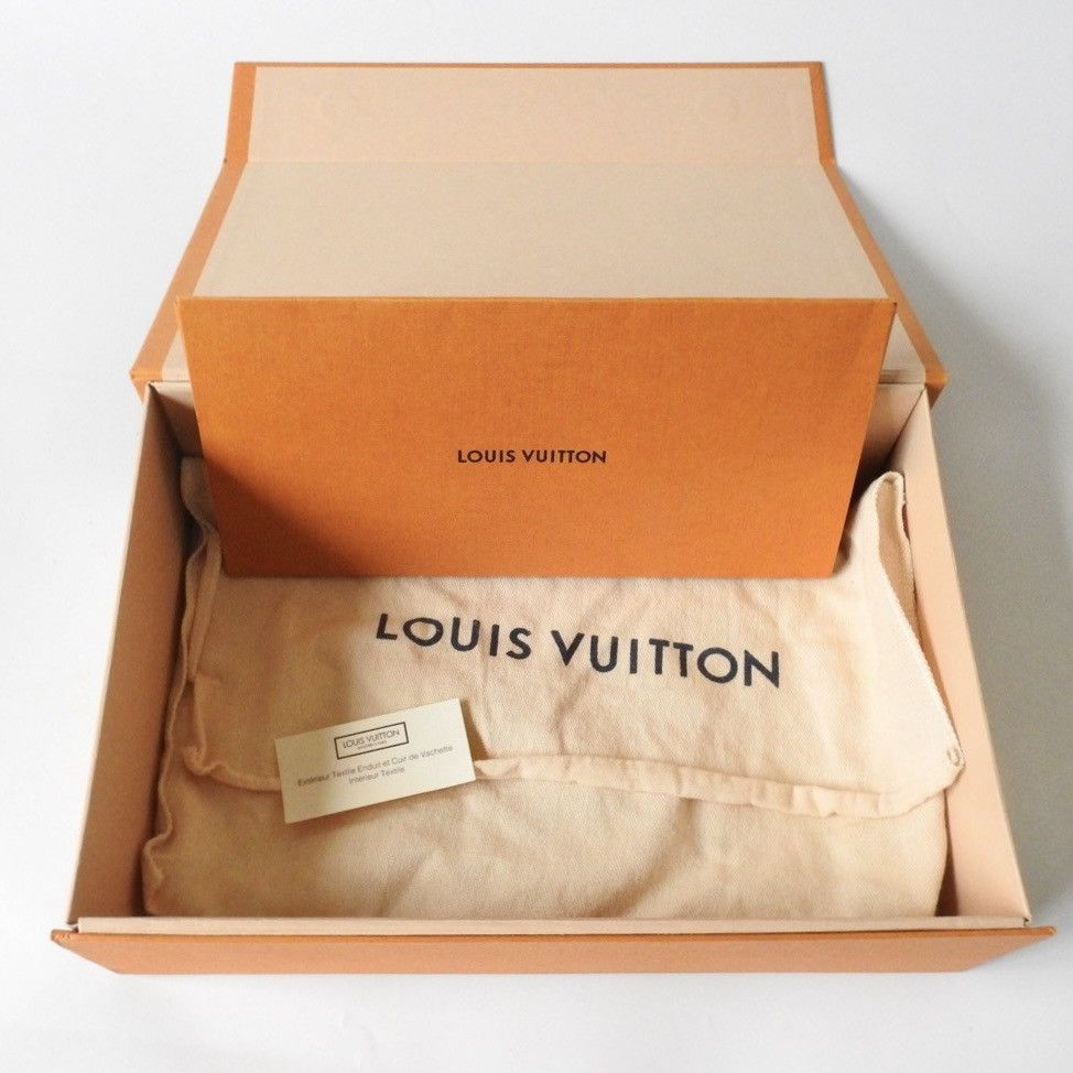 Louis Vuitton × NBA LIMITED LV X NBA "MONOGRAM" LEGACY HANDLE TRUNK Size ONE SIZE - 16 Thumbnail