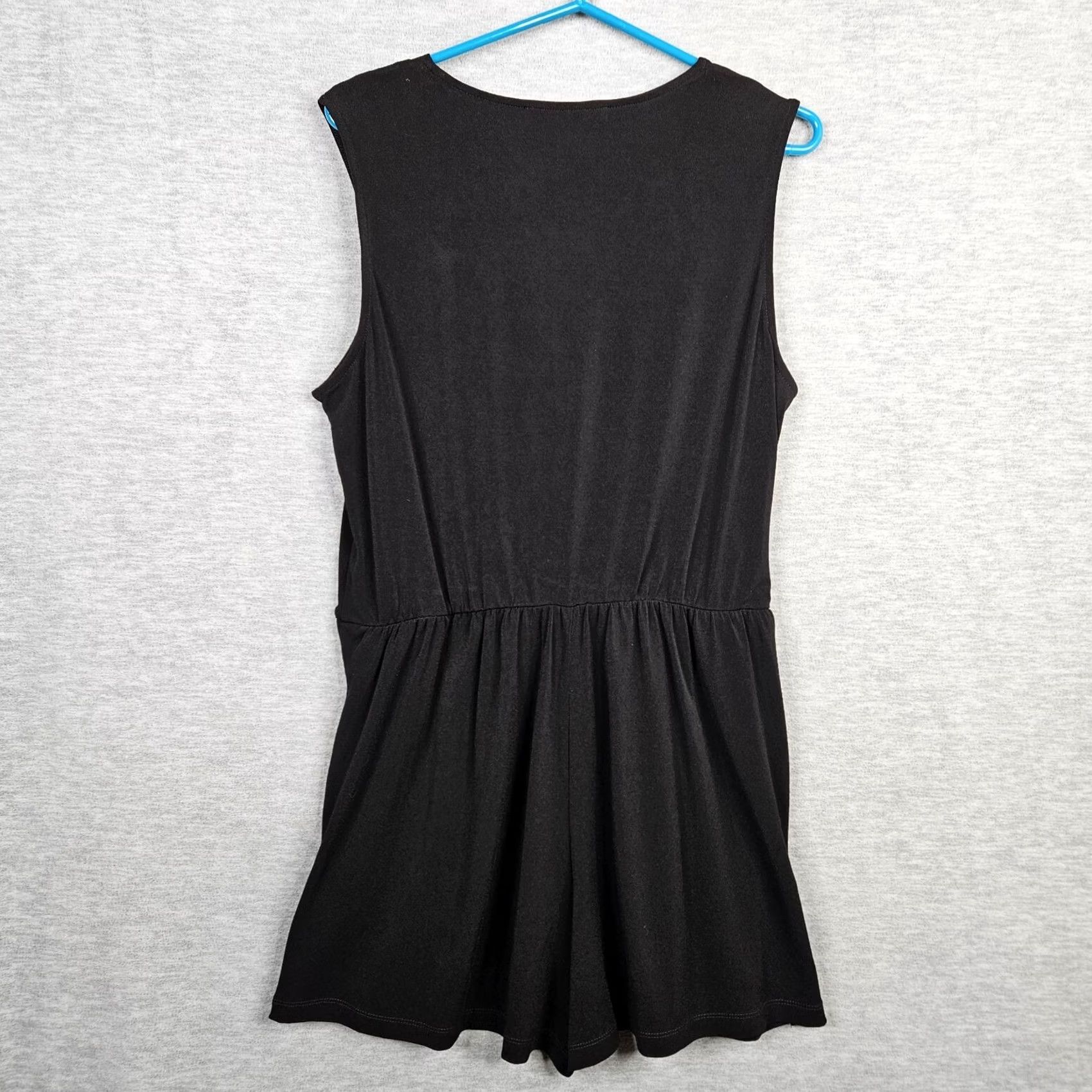 BCBGeneration BCBGGeneration Jumpsuits Women Black Surplice V-neck L Sleeveless Knit Polyester Spandex Size 36" / US 14 / IT 50 - 5 Thumbnail