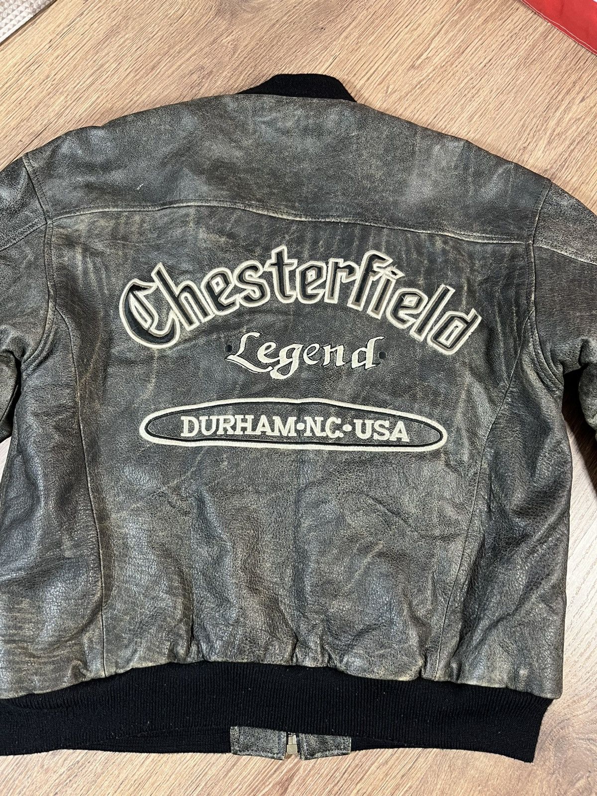 Leather Vintage Chesterfield Leather Jacket she is alone Size US L / EU 52-54 / 3 - 18 Thumbnail