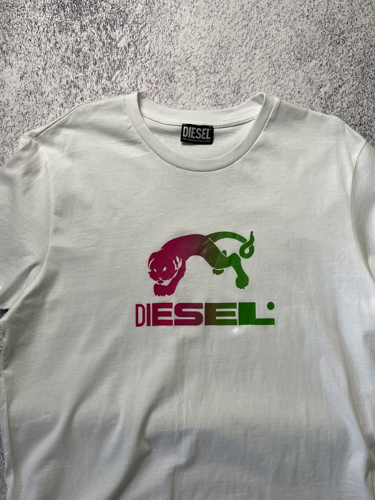 Diesel × Vintage Vintage Diesel T-Shirt Big Logo White Y2k Hype Designer Size US XL / EU 56 / 4 - 4 Thumbnail