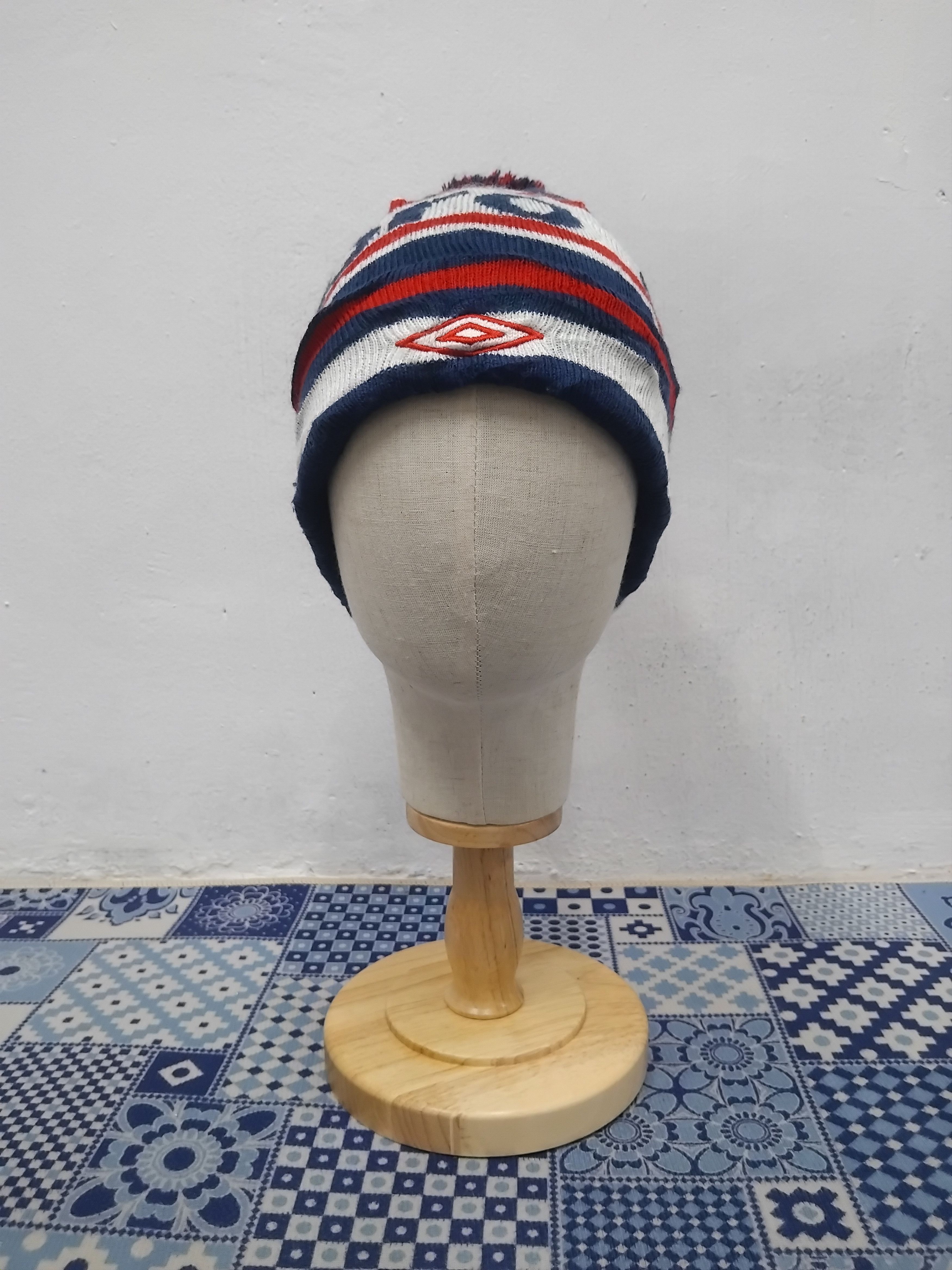 Umbro 💥Umbro 3 colour beanie Size ONE SIZE - 4 Thumbnail