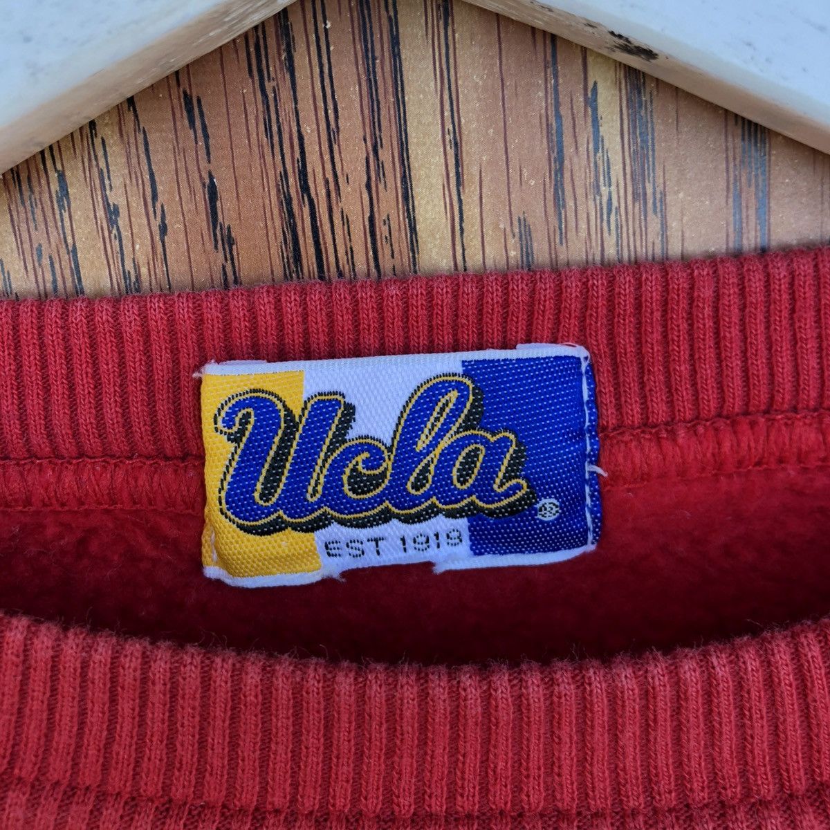 Vintage Vintage Ucla Bruins Sweatshirt Crewneck Size M / US 6-8 / IT 42-44 - 5 Thumbnail