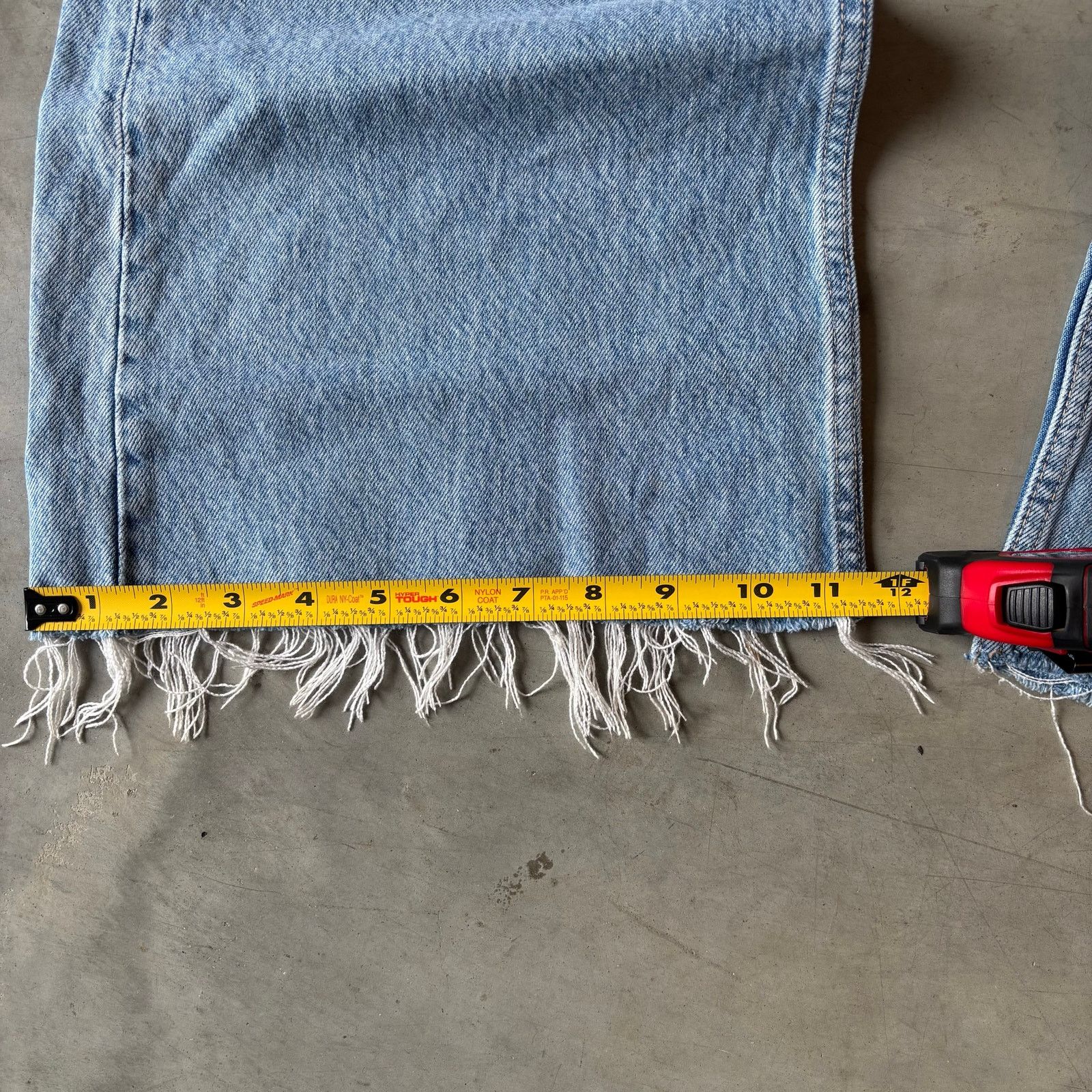 Zara y2k faded lightwashed baggy distressed jeans Size US 30 / EU 46 - 3 Thumbnail