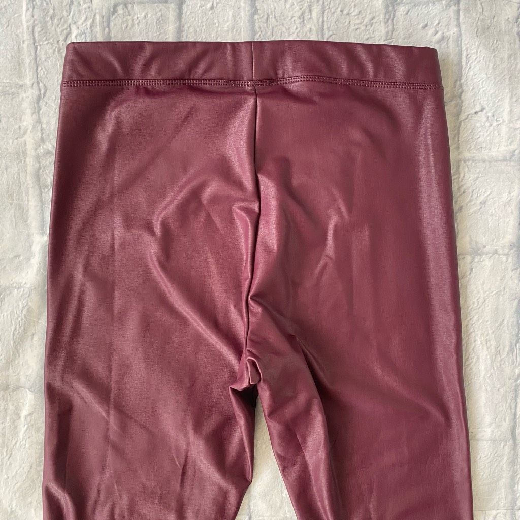Express Express women M fleece lined vegan leather leggings burgundy Size 30" / US 8 / IT 44 - 4 Thumbnail