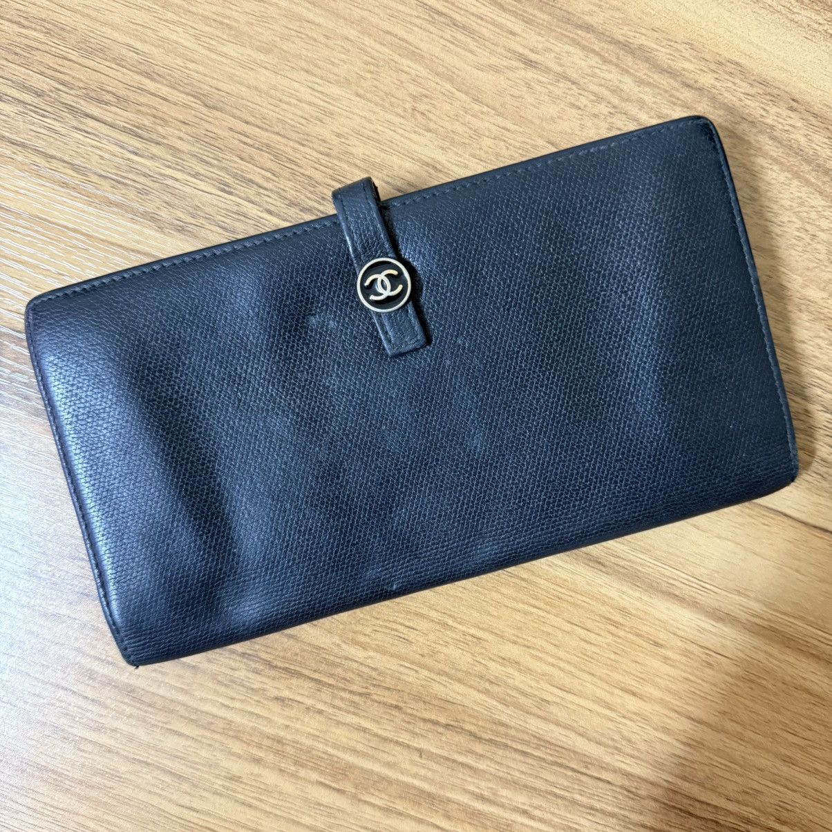 Chanel Vintage Chanel Long Wallet 9154697 Size ONE SIZE - 2 Thumbnail