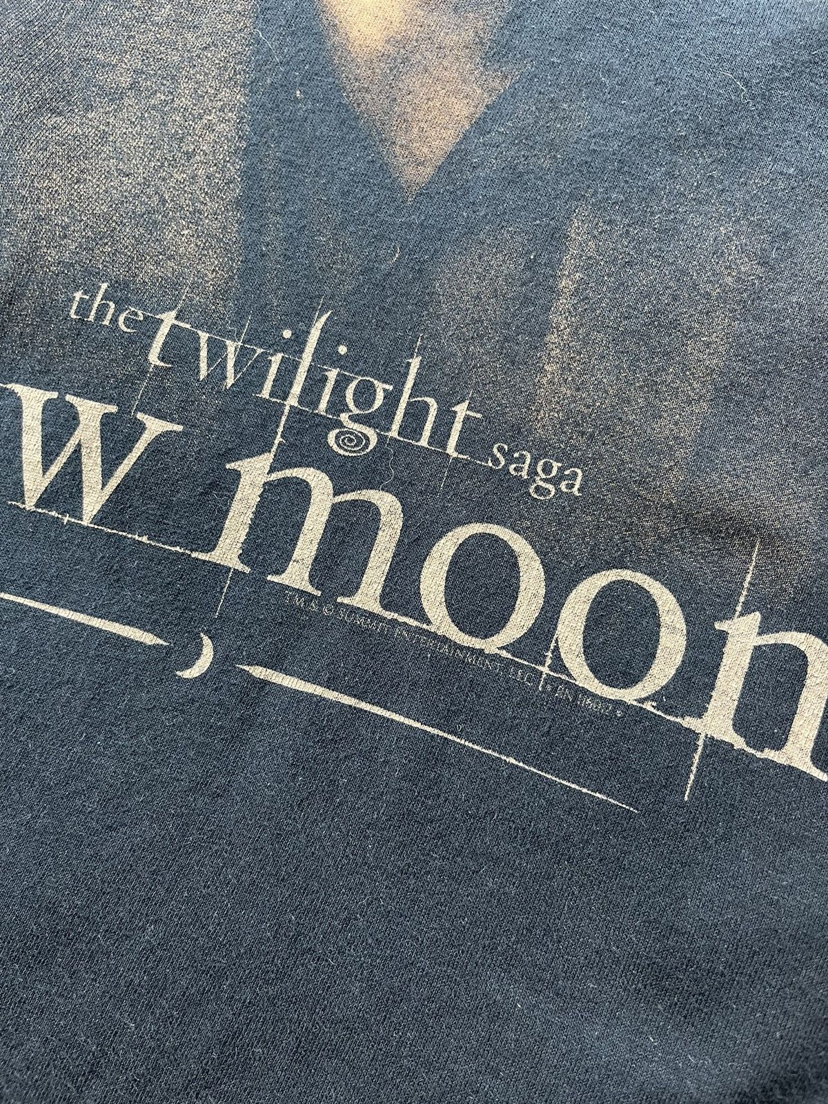 Vintage Twilight New Moon Edward Cullen Robert Pattinson Black Tee Size US L / EU 52-54 / 3 - 6 Thumbnail