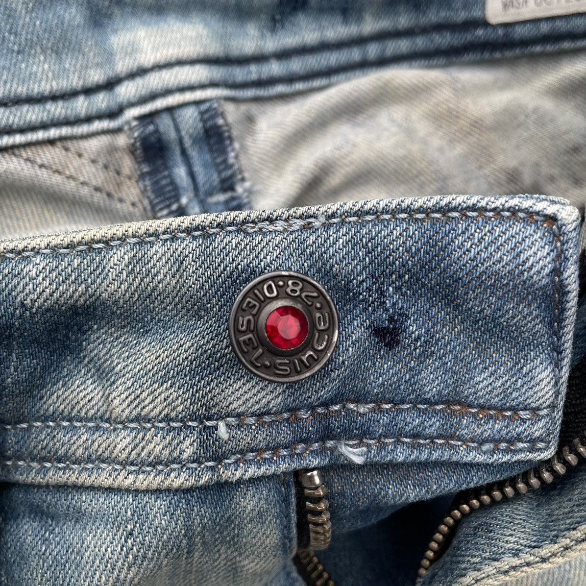 Diesel DIESEL COW LEATHER ACID WASH DISTRESSED DENIM PANTS Size US 30 / EU 46 - 12 Thumbnail