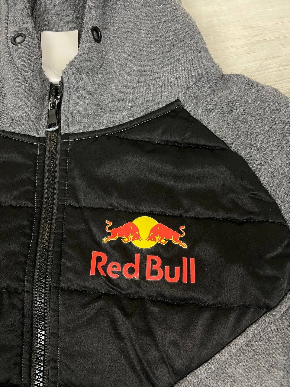 Red Bull Vintage Infiniti Red Bull Racing Jacket Hoodie Full Zip Size US L / EU 52-54 / 3 - 3 Thumbnail