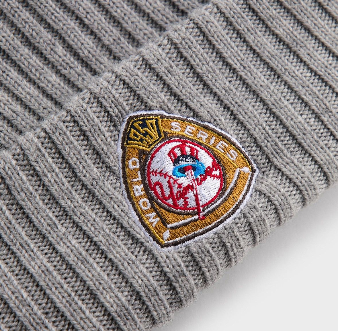 Kith × New Era × New York Yankees Kith x New Era x NY Yankees - Merlino Knot Beanie - Grey Size ONE SIZE - 4 Thumbnail