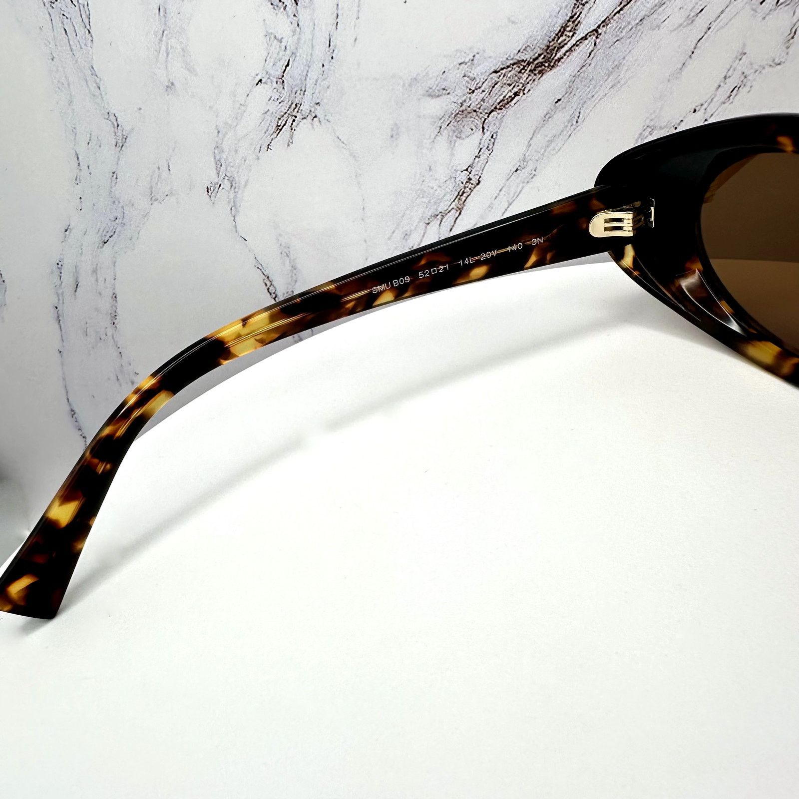 Miu Miu New MIU MIU Sunglasses Brown Tortoise Oval Womens Reverie Size ONE SIZE - 5 Thumbnail