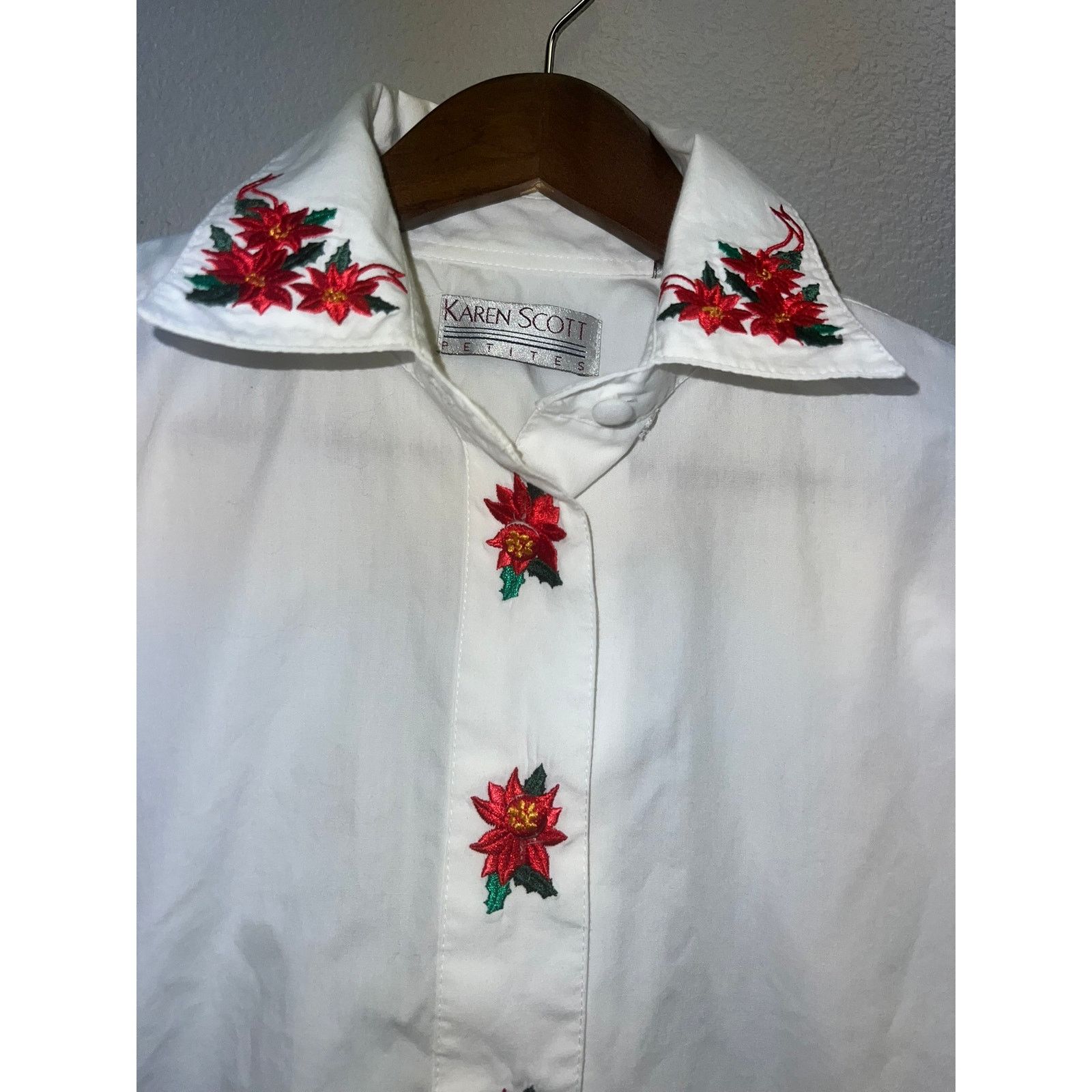 Vintage Women's Karen Scott Petites Shirt Button Down Top 4P Petite Size S / US 4 / IT 40 - 3 Thumbnail