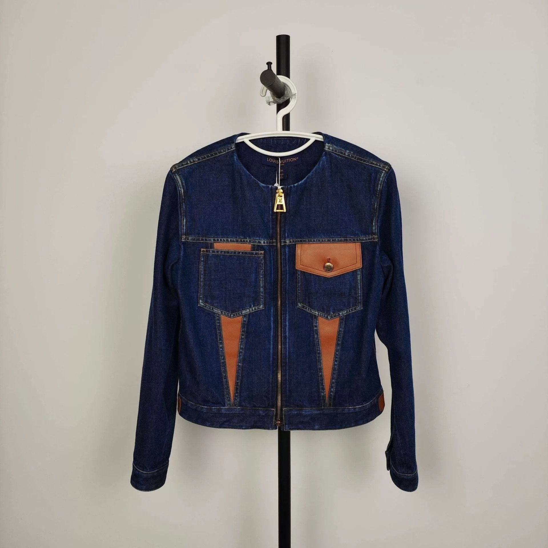 Louis Vuitton LV Women's Denim Leather Patchwork Jacket Size US XS / EU 42 / 0 - 1 Thumbnail