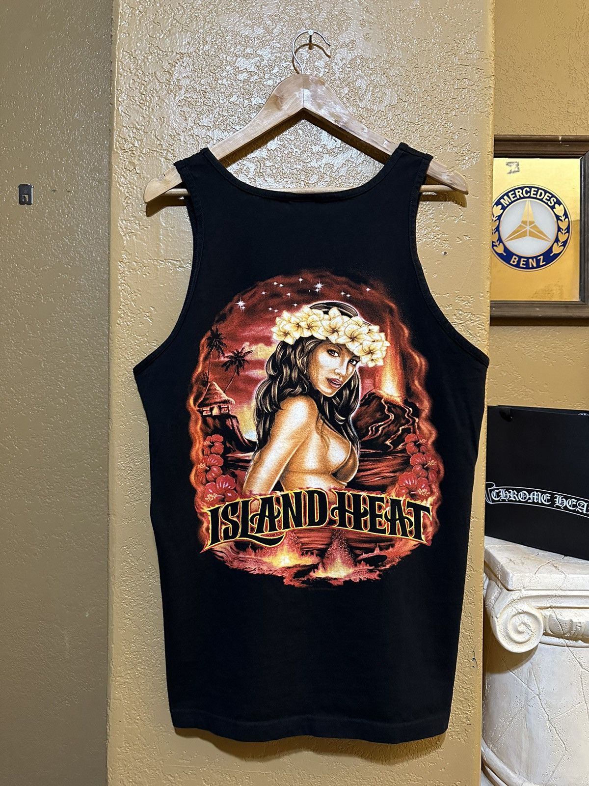 Vintage Vintage Hawaii Island Roots Pinup Volcano Surf Tank Top Size US L / EU 52-54 / 3 - 1 Thumbnail