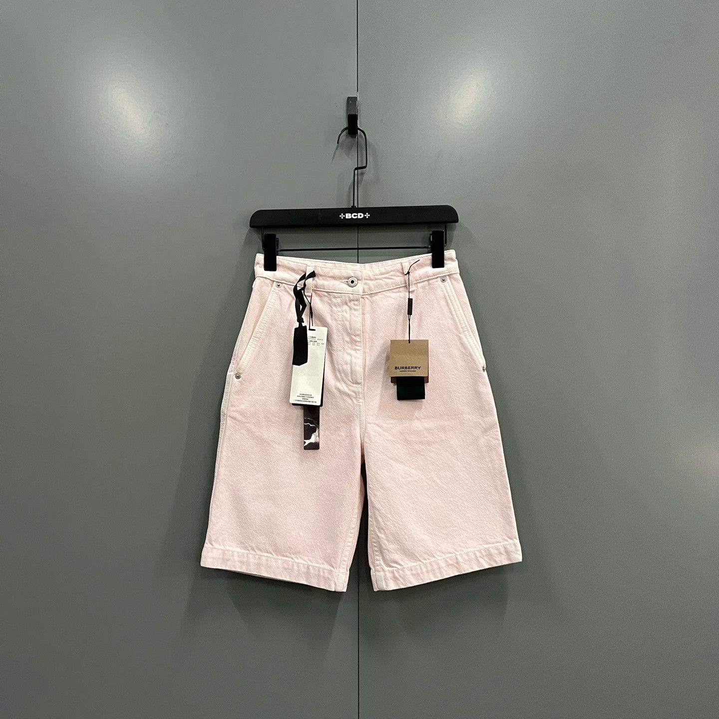 Burberry Burberry Denim Pink Denim Jeans 32 Men Size US 32 / EU 48 - 1 Thumbnail