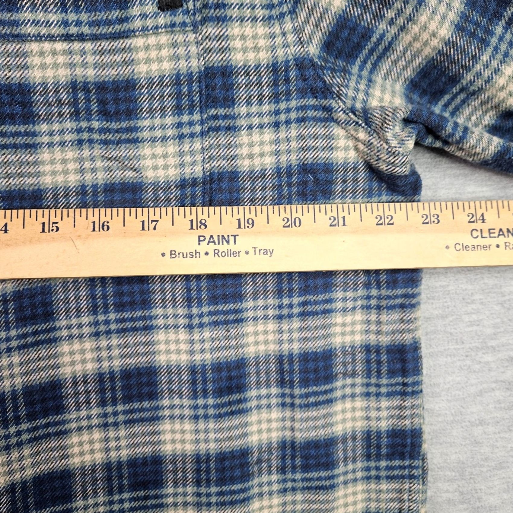 Roark Roark Men's Shirt L Blue Plaid Flannel Button Front Lined Long Sleeve Sized Regular Size US L / EU 52-54 / 3 - 5 Thumbnail