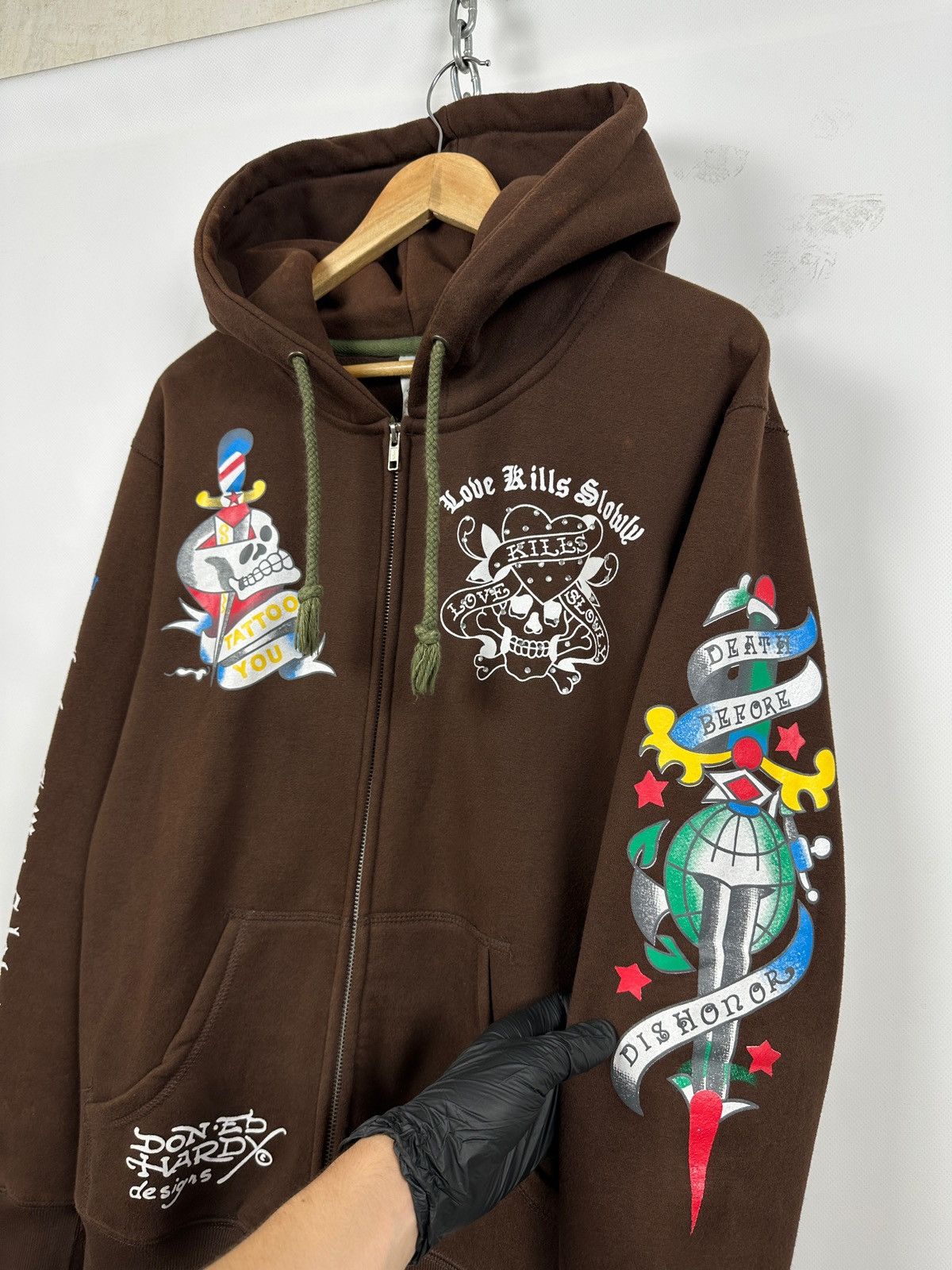 Ed Hardy Vintage Ed Hardy Rhinestones Skull Zip Up Brown Hoodie Size US M / EU 48-50 / 2 - 11 Thumbnail