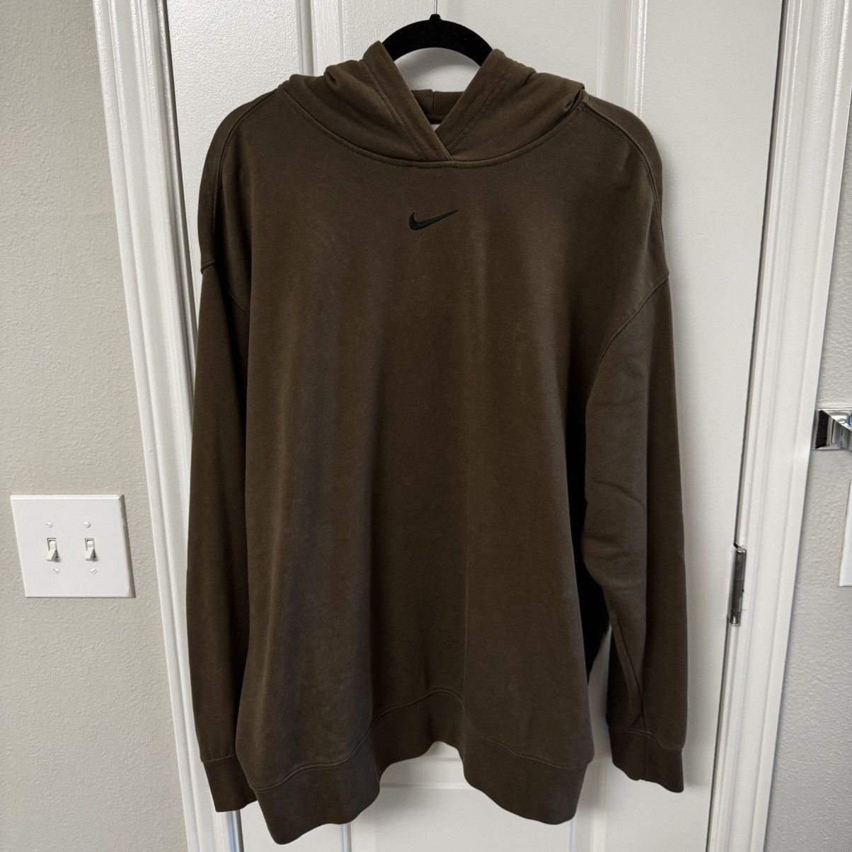 Nike Oversized Center Swoosh Hoodie: Mocha