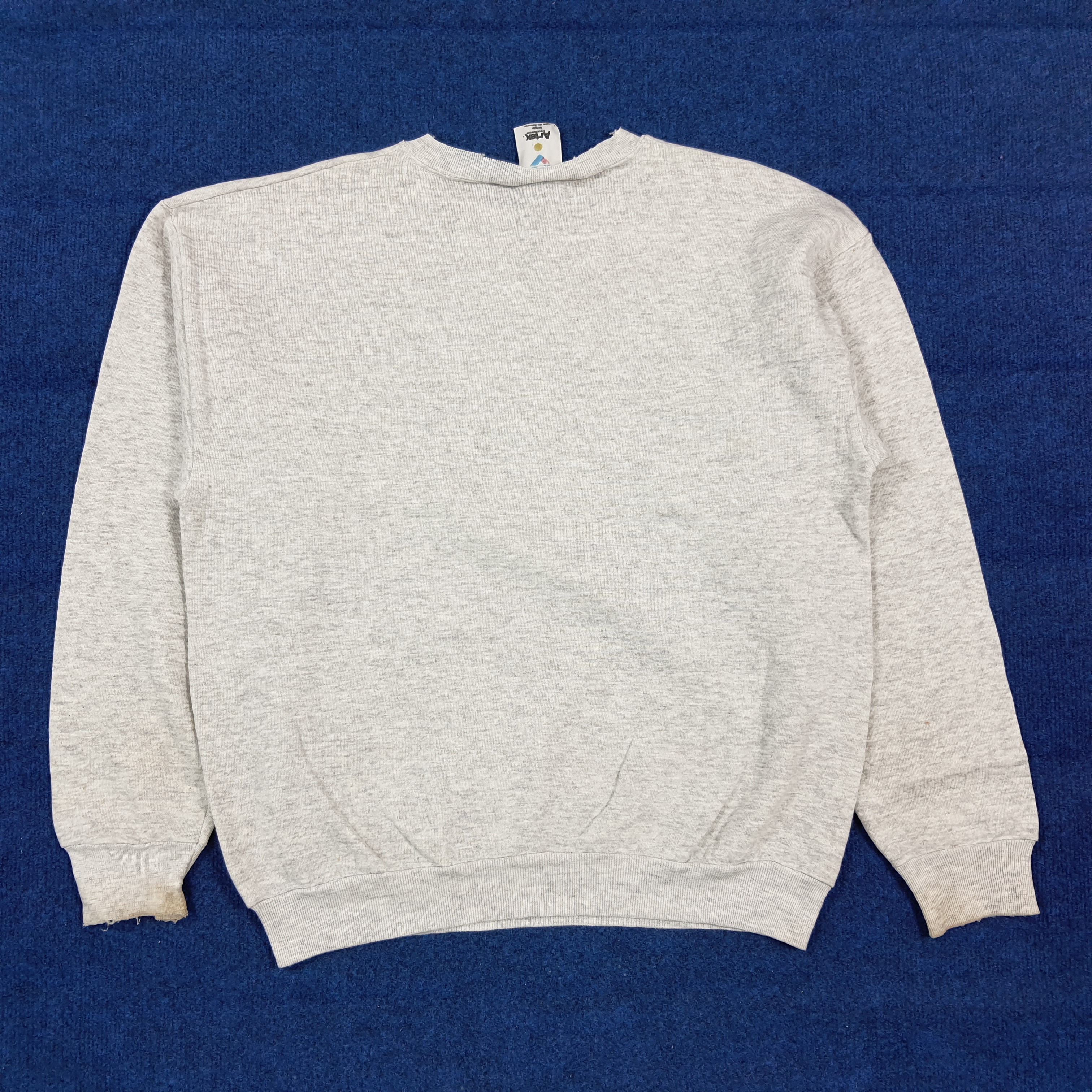 Artek Vintage New York Yankees Bugs Bunny Sweatshirt C302N11 Size US M / EU 48-50 / 2 - 4 Thumbnail
