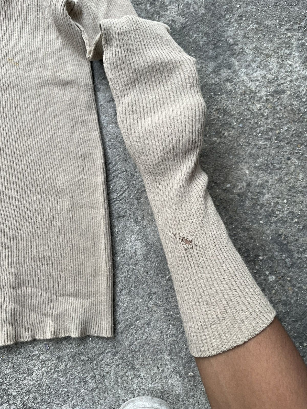 Dolce & Gabbana Knit V-neck slim fit Size US S / EU 44-46 / 1 - 10 Thumbnail