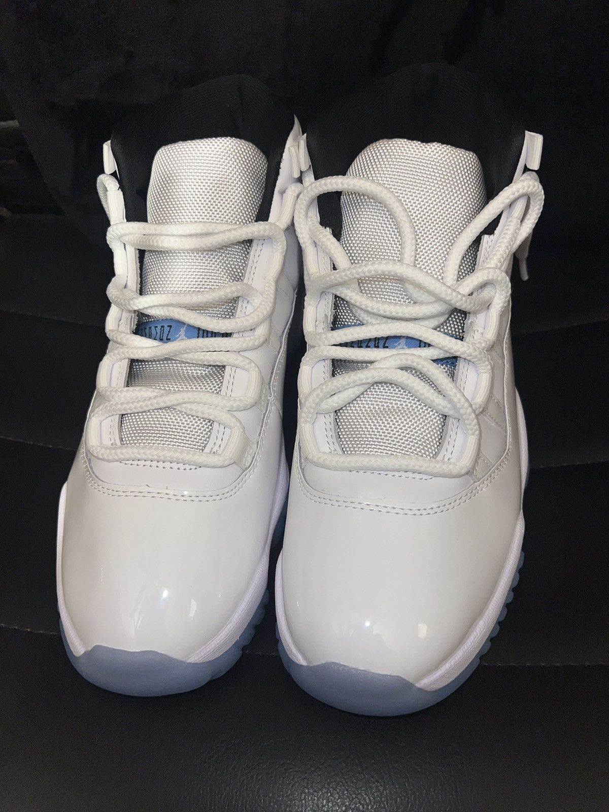 Jordan Brand Air Jordan 11 retro Size US 7.5 / EU 40-41 - 3 Thumbnail