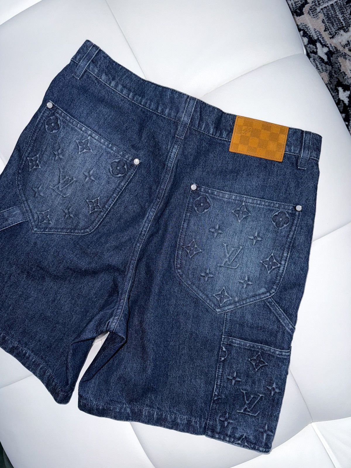 Louis Vuitton Louis Vuitton carpenter monogram shorts Size US 32 / EU 48 - 3 Thumbnail