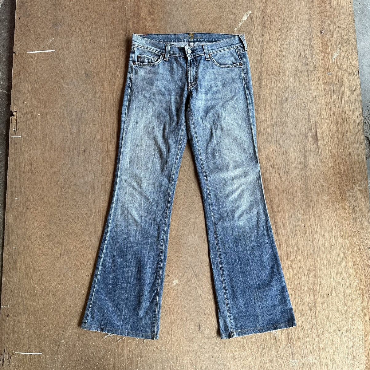 7 For All Mankind W30 L31🔥FLARE/BOOTCUT 7 ALL MANKIND JEANS MADE IN USA PANTS Size US 30 / EU 46 - 1 Thumbnail