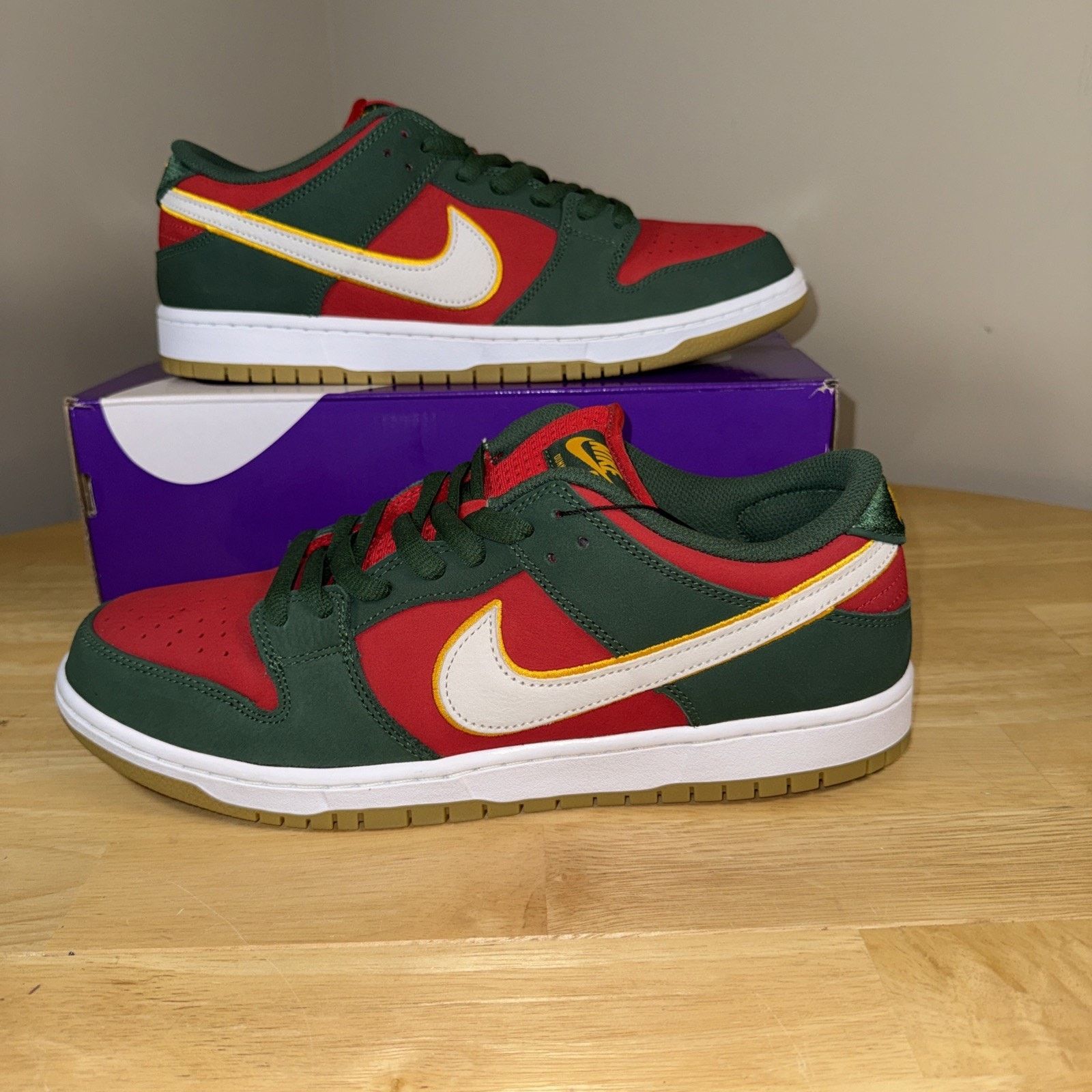 Nike Nike Dunk Premium SB Low Seattle Supersonics 12 FZ1287-300 Size US 12 / EU 45 - 2 Thumbnail